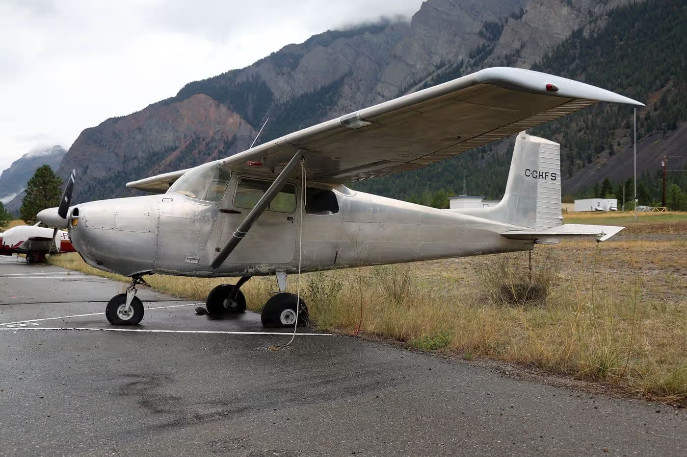 C-GHFS — Cessna