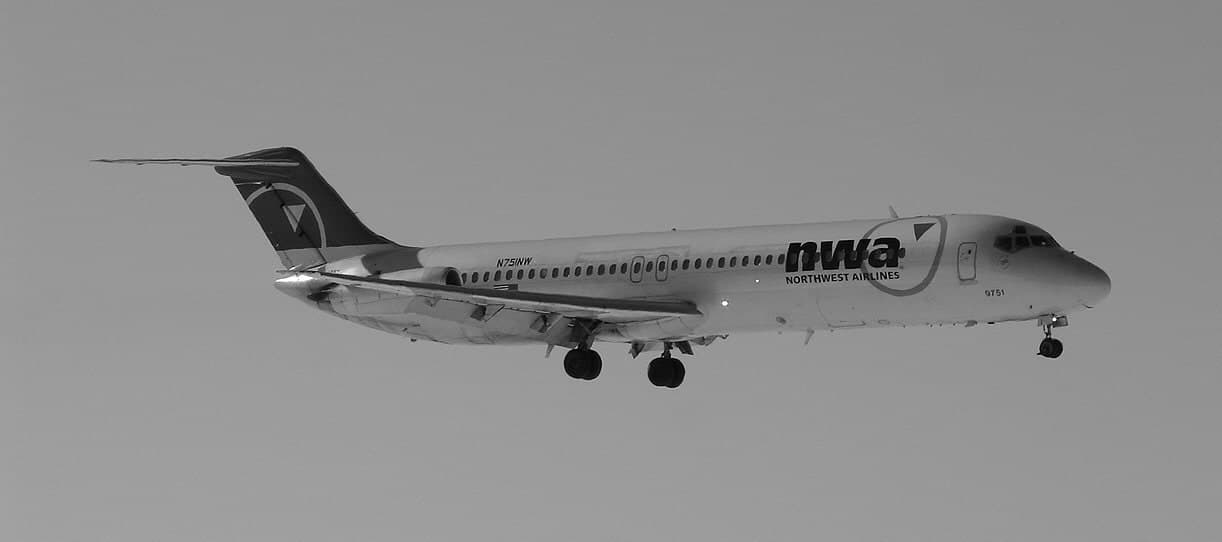 N751NW — Douglas