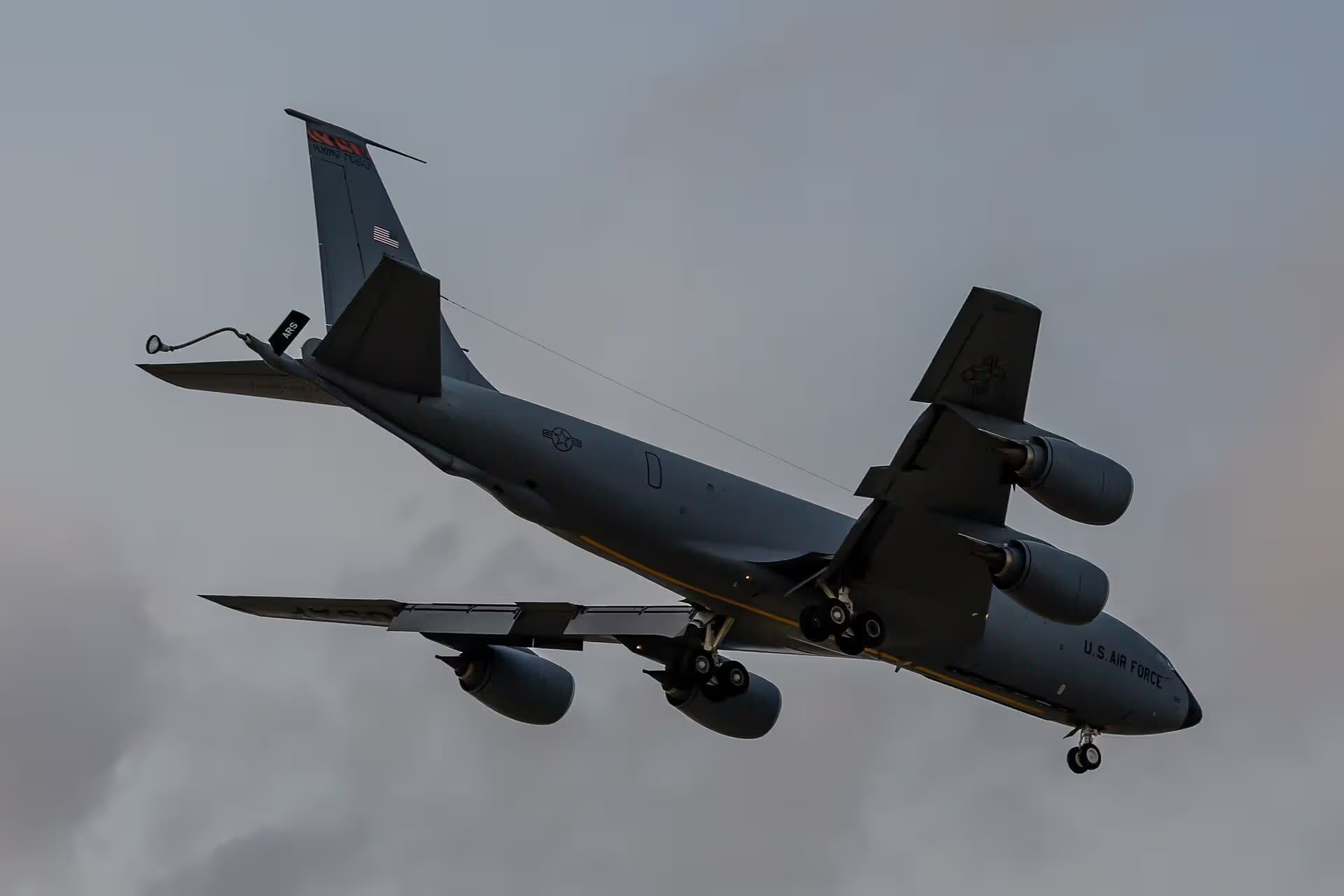 Unidentified — Aircraft