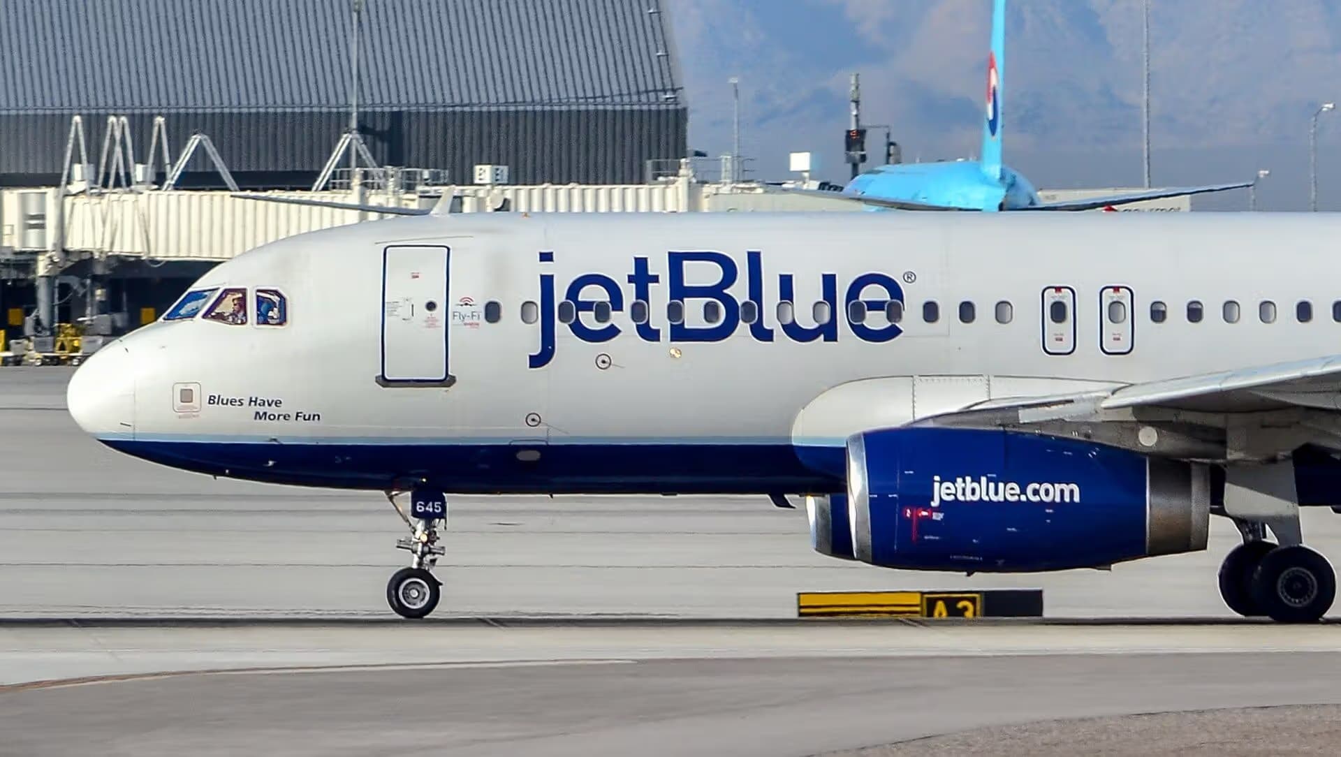 N645JB — Airbus