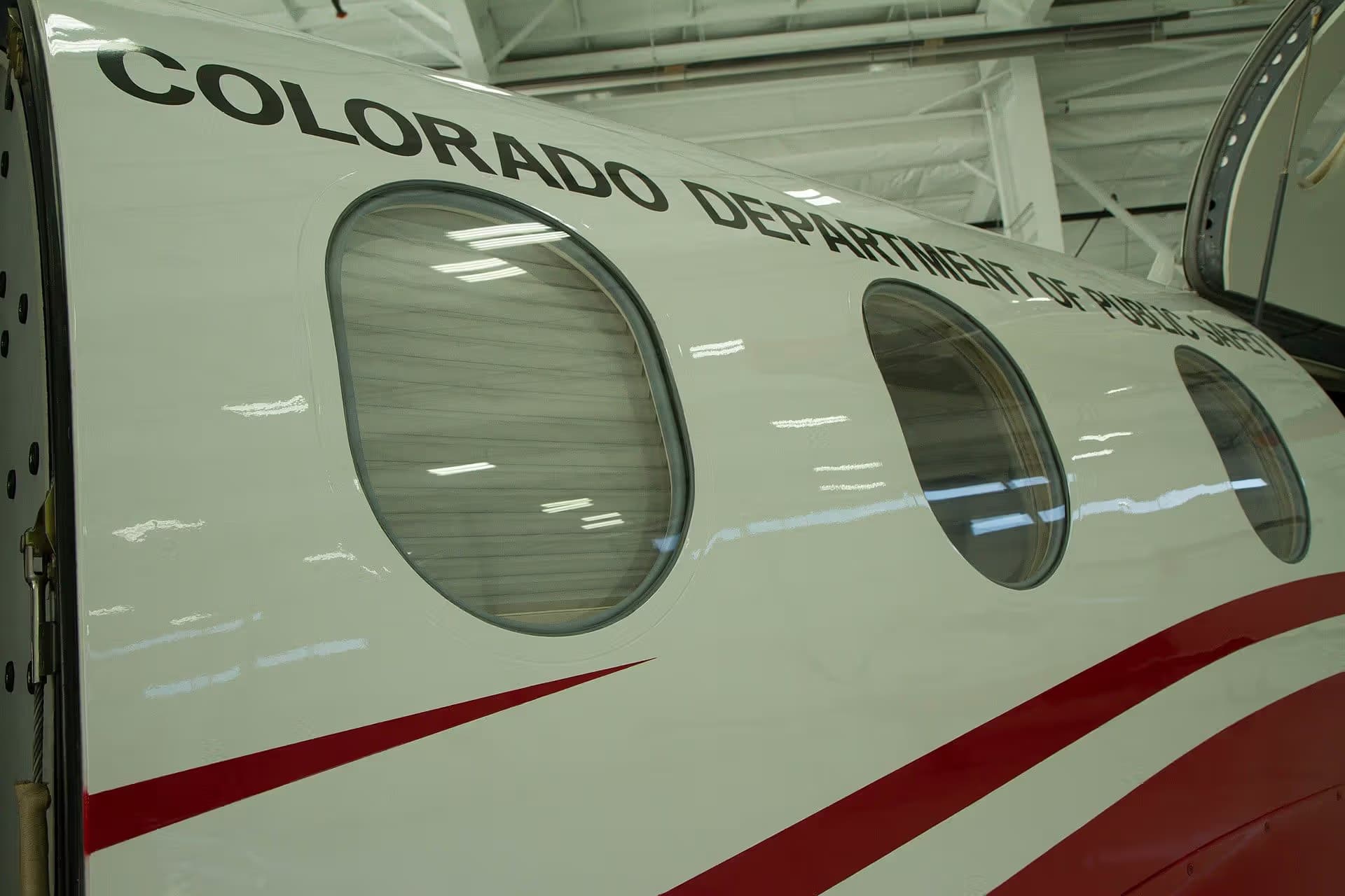 N328SF — Aircraft