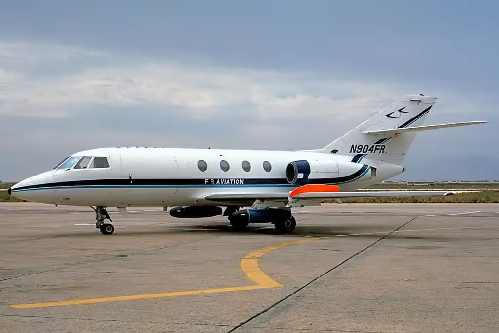 N904FR — Business jet