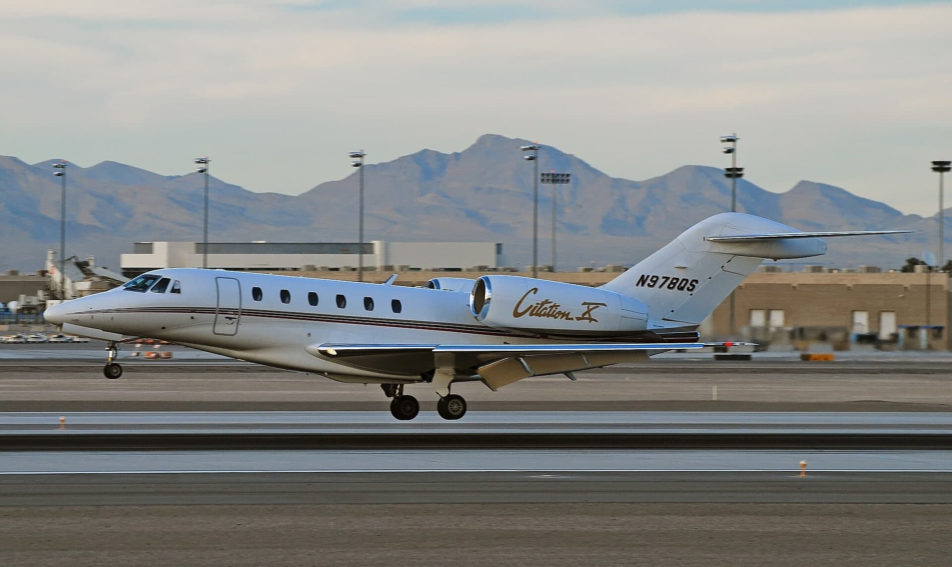 N978QS — Aircraft