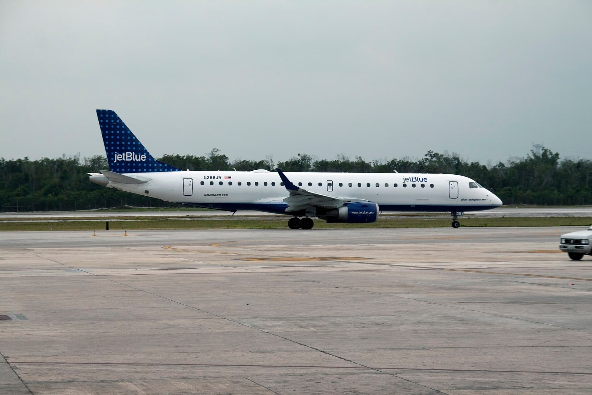 N289JB — Embraer