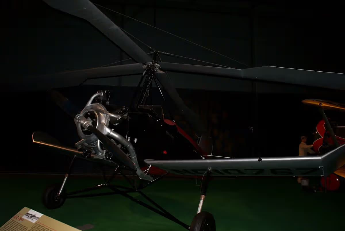 Unidentified — Aircraft