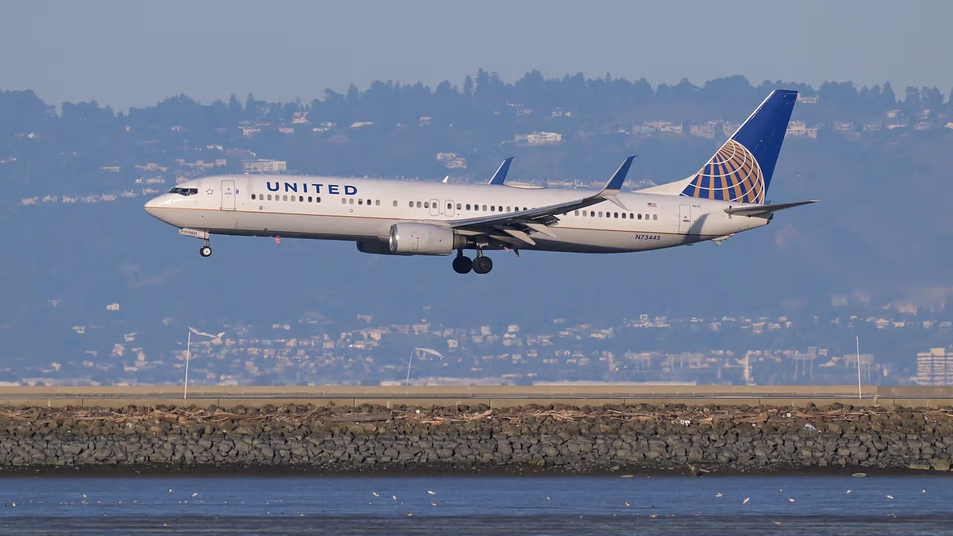 N73445 — Boeing