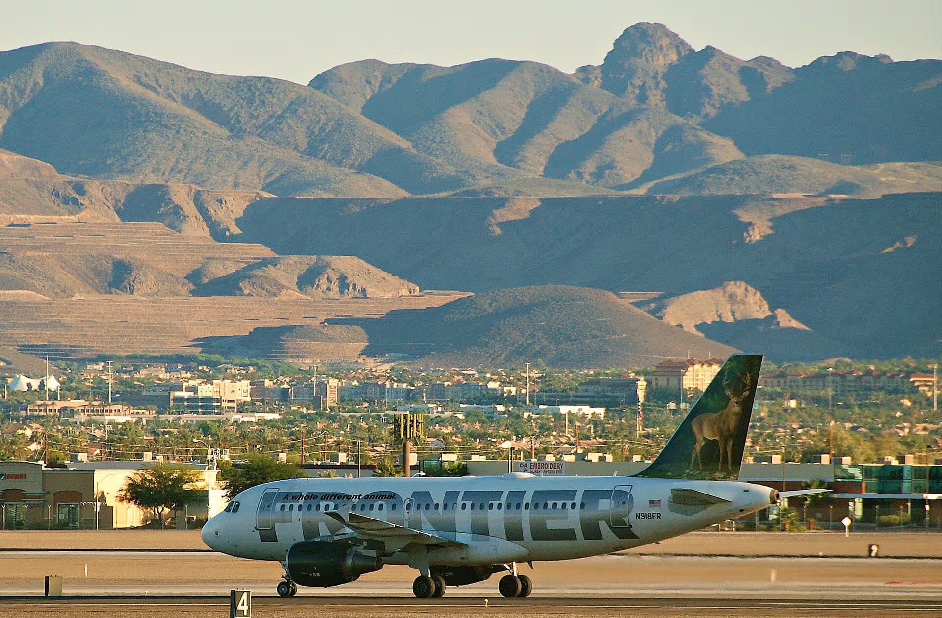 N918FR — Aircraft