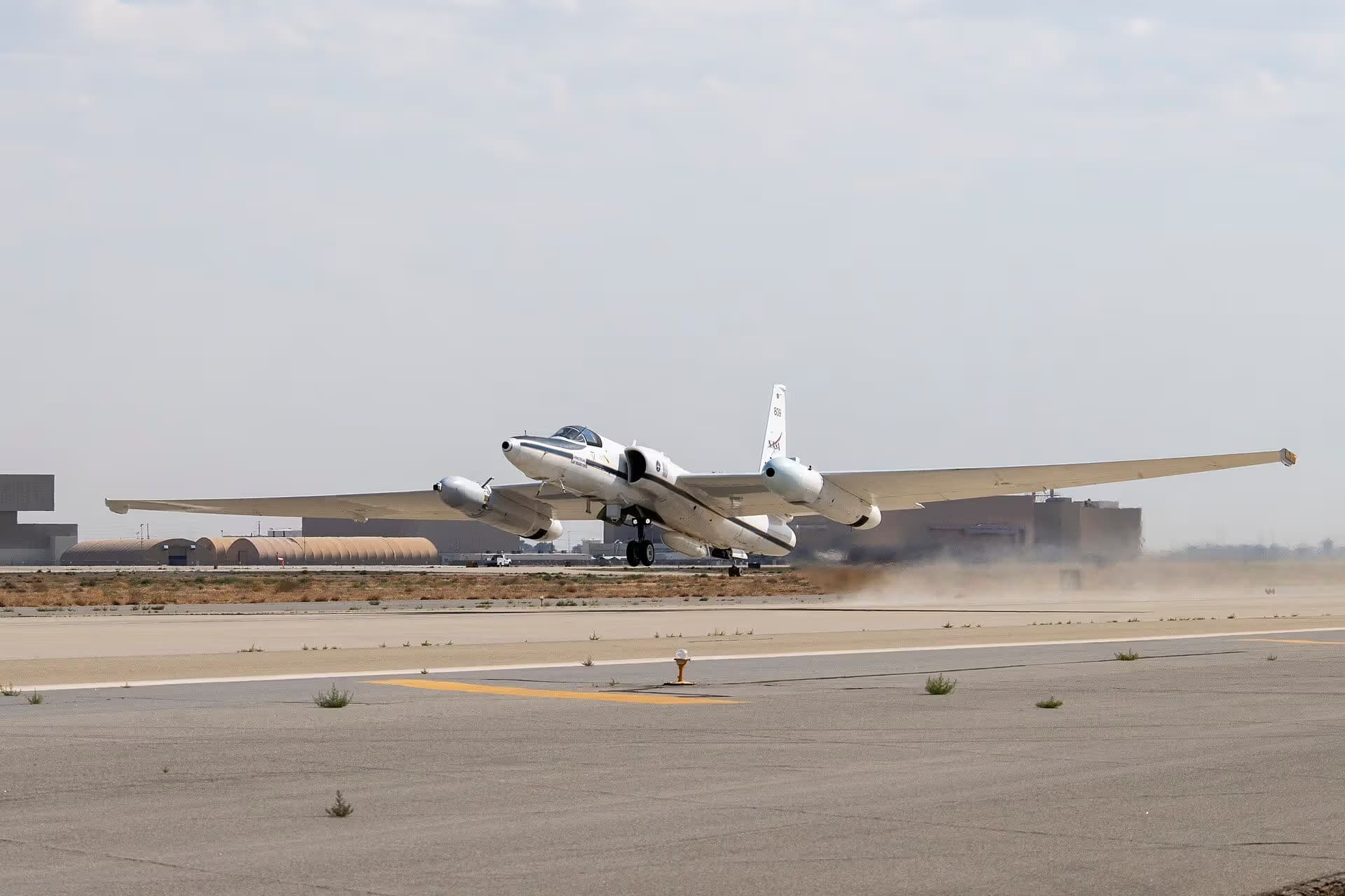 N809NA — Lockheed