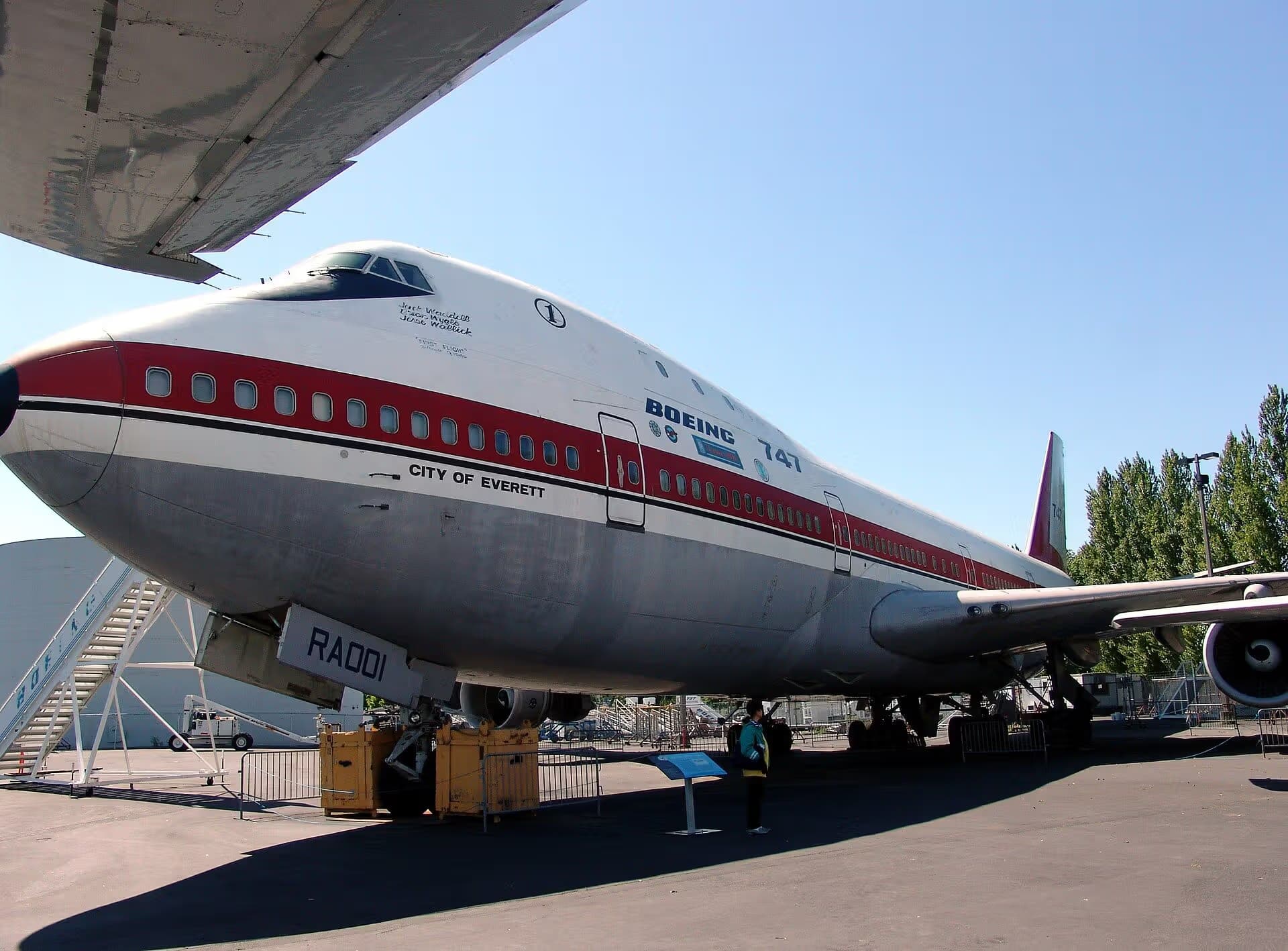 Unidentified — Boeing