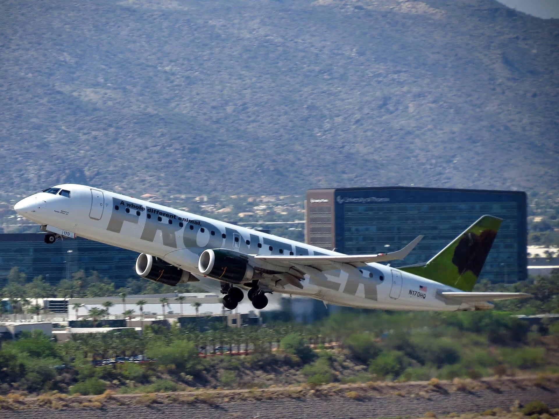 N170HQ — Embraer