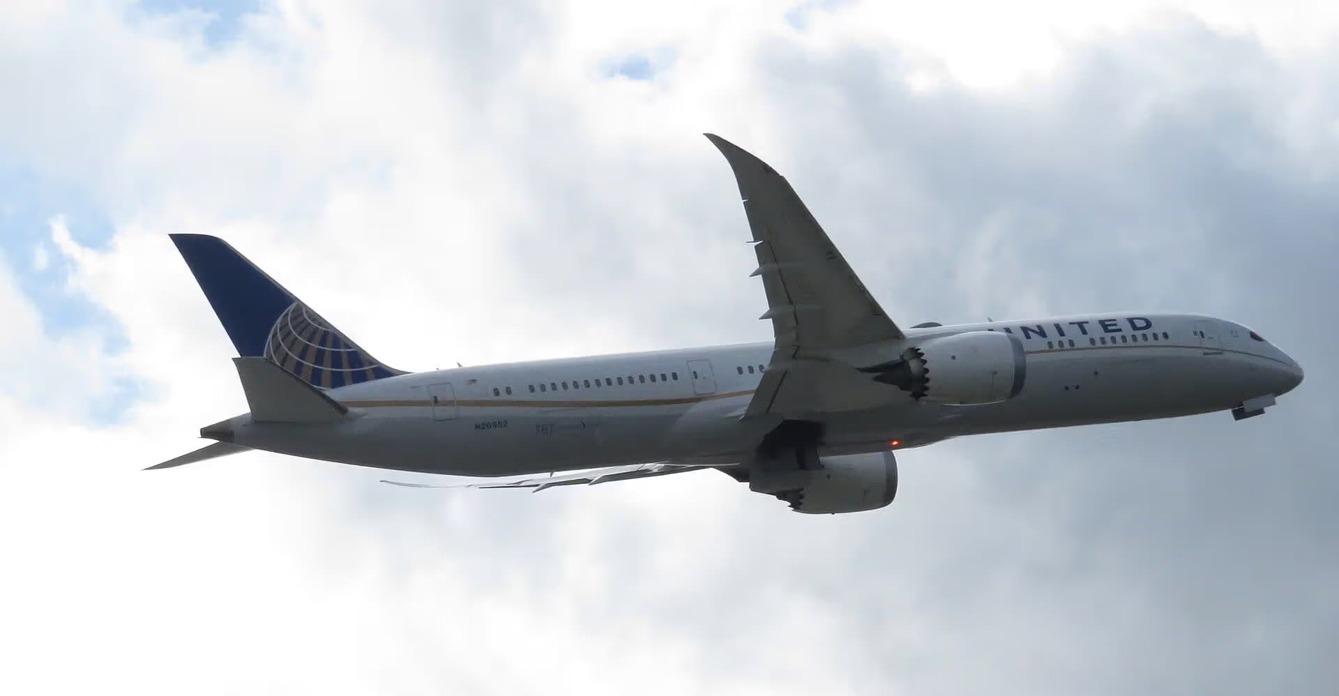 N26952 — Boeing at Munich Airport
