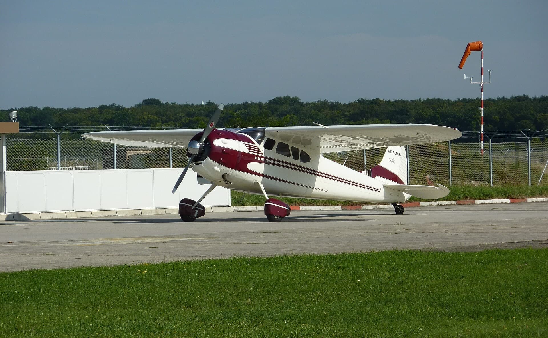 N3081B — Single-engine aircraft
