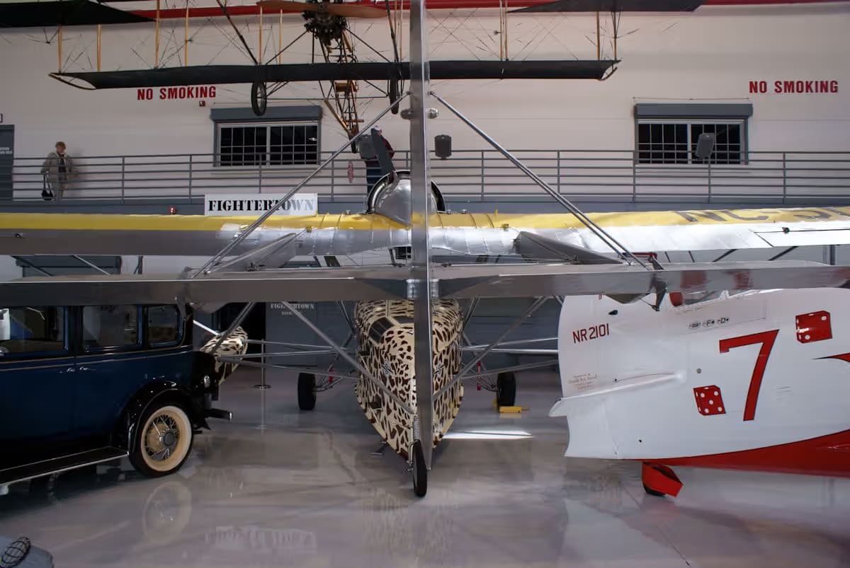 Unidentified — Aircraft