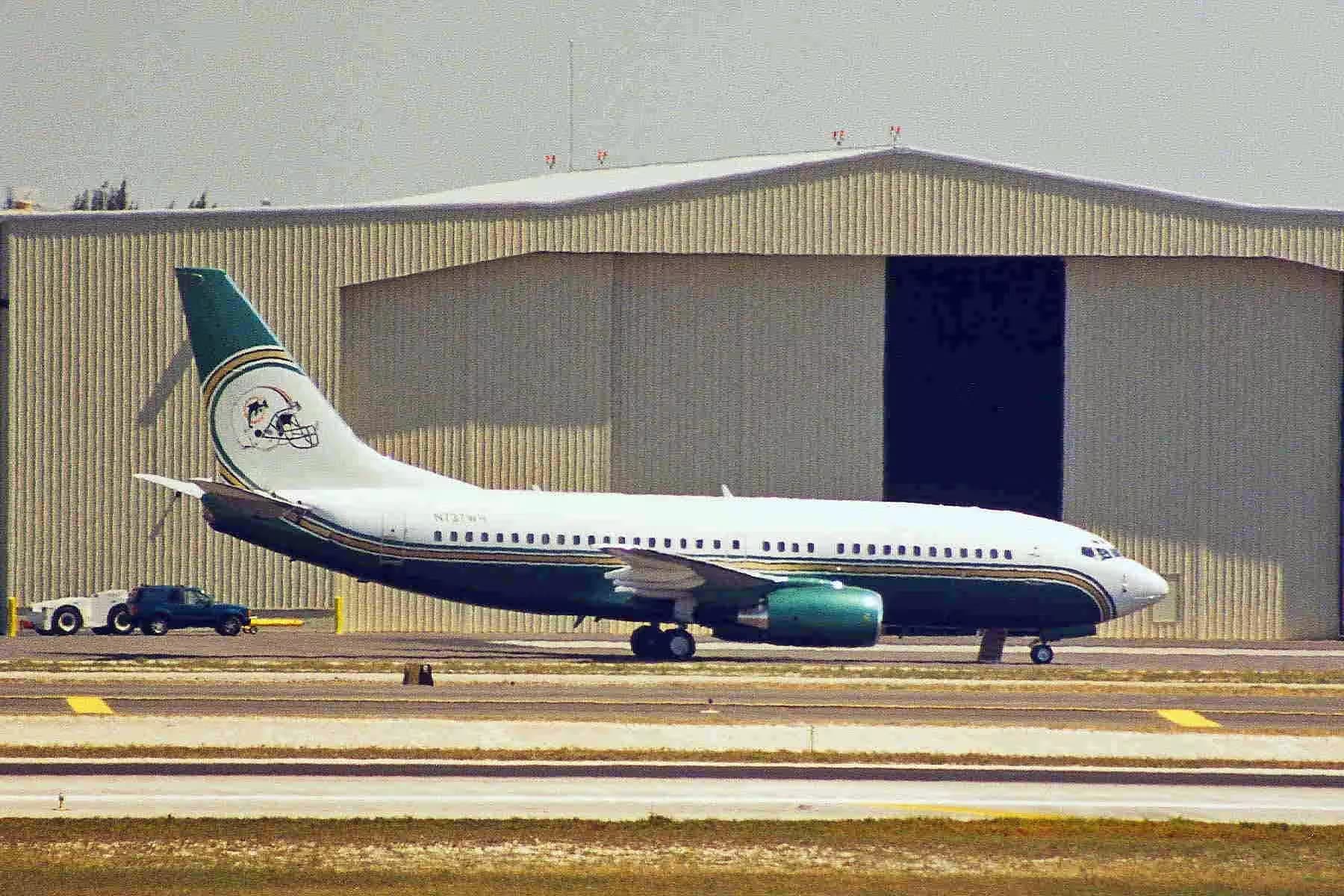 N737WH — Business jet
