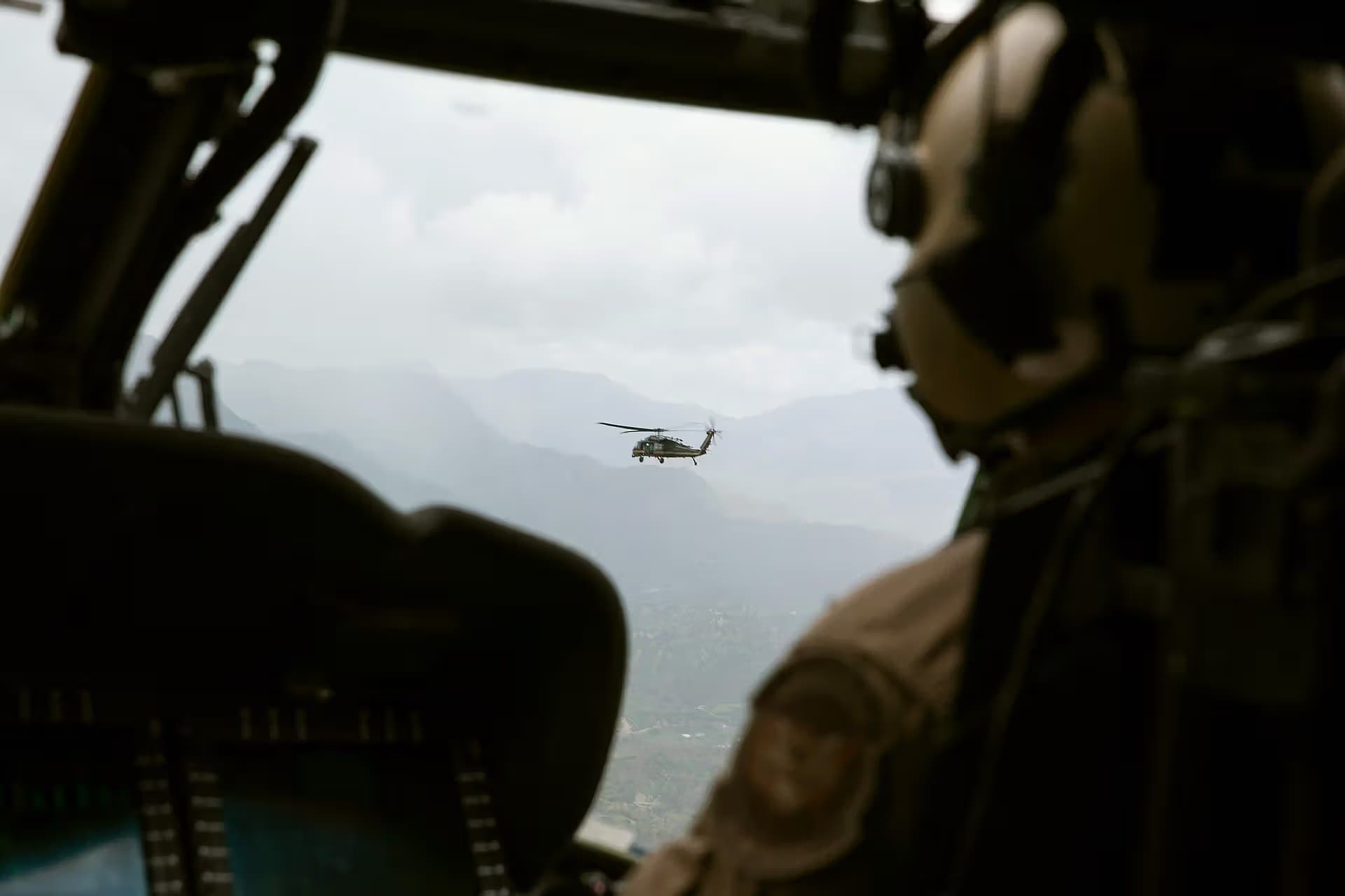 N72760 — Helicopter