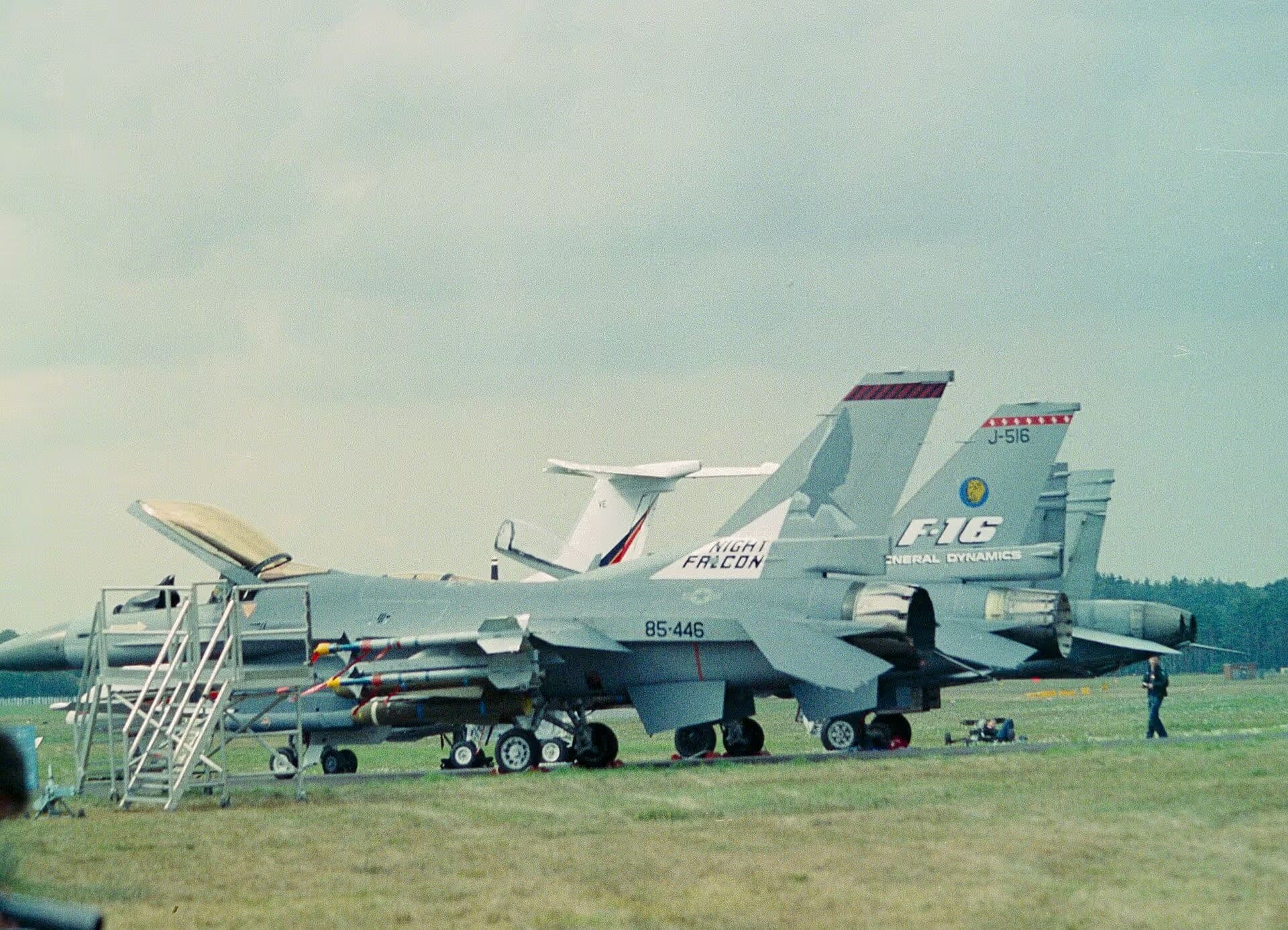 Unidentified — Aircraft