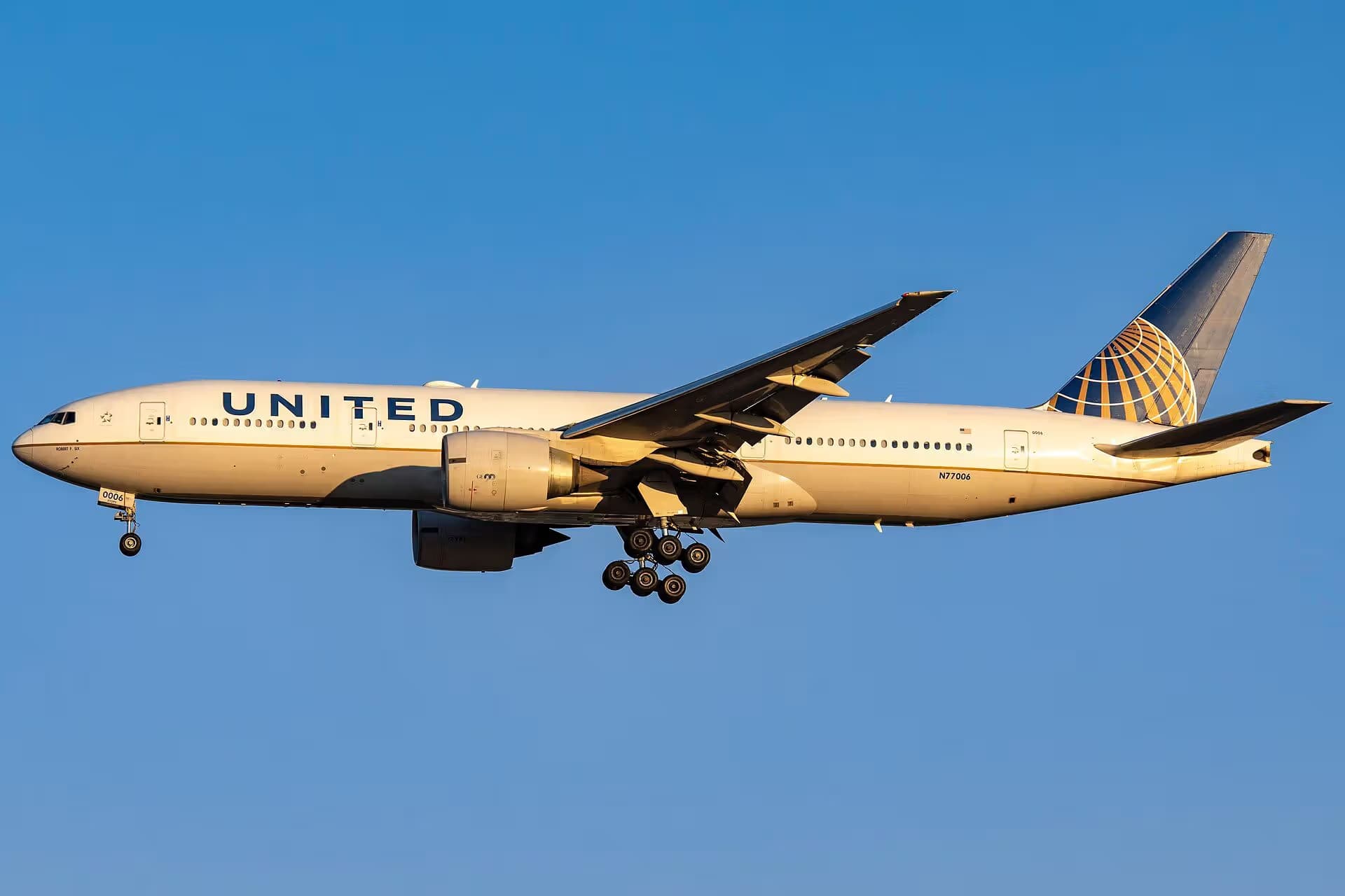 N77006 — Boeing
