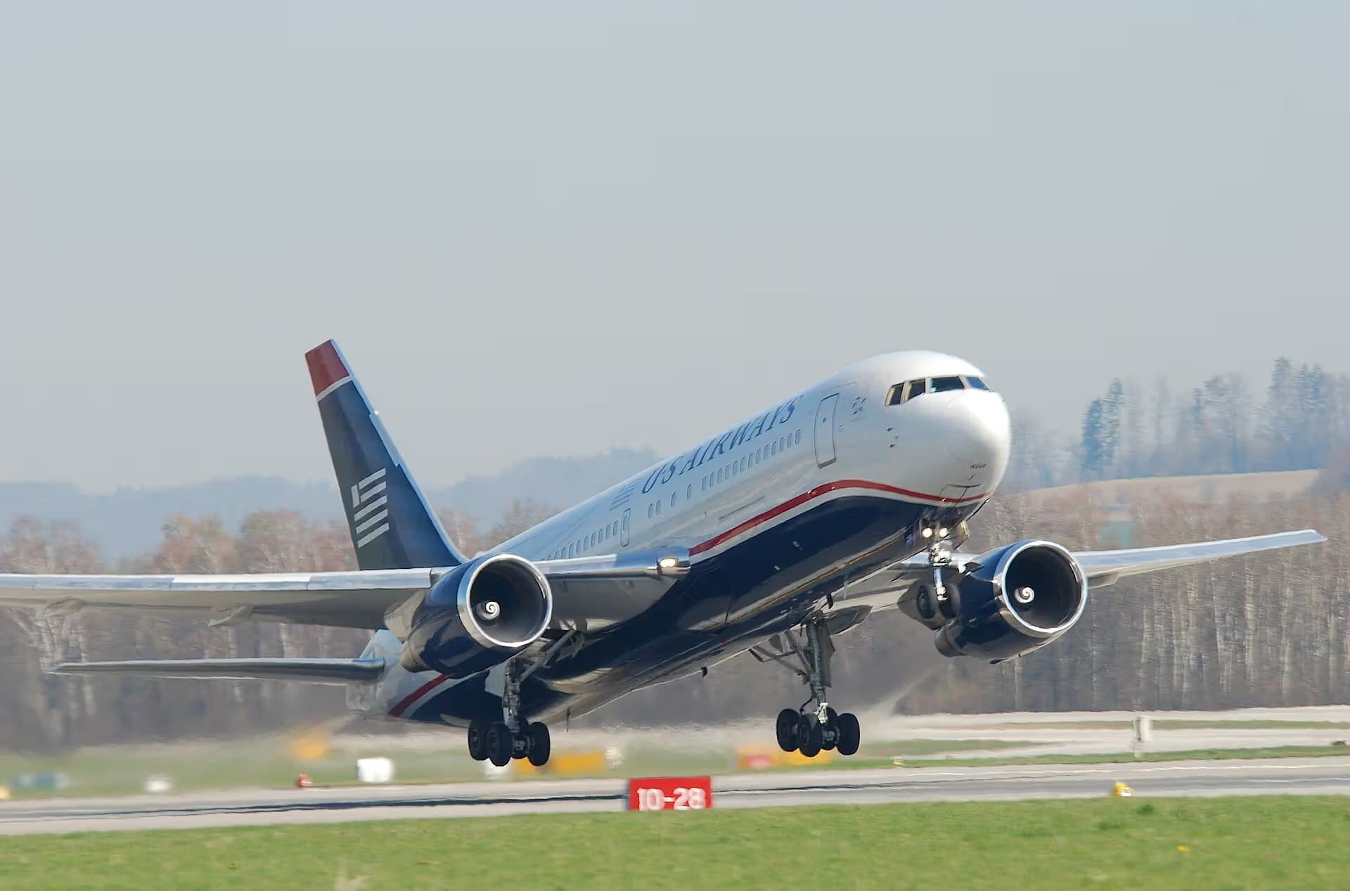 N250AY — Twin-engine aircraft