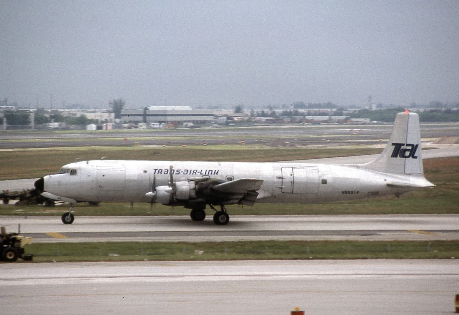 N869TA — Aircraft