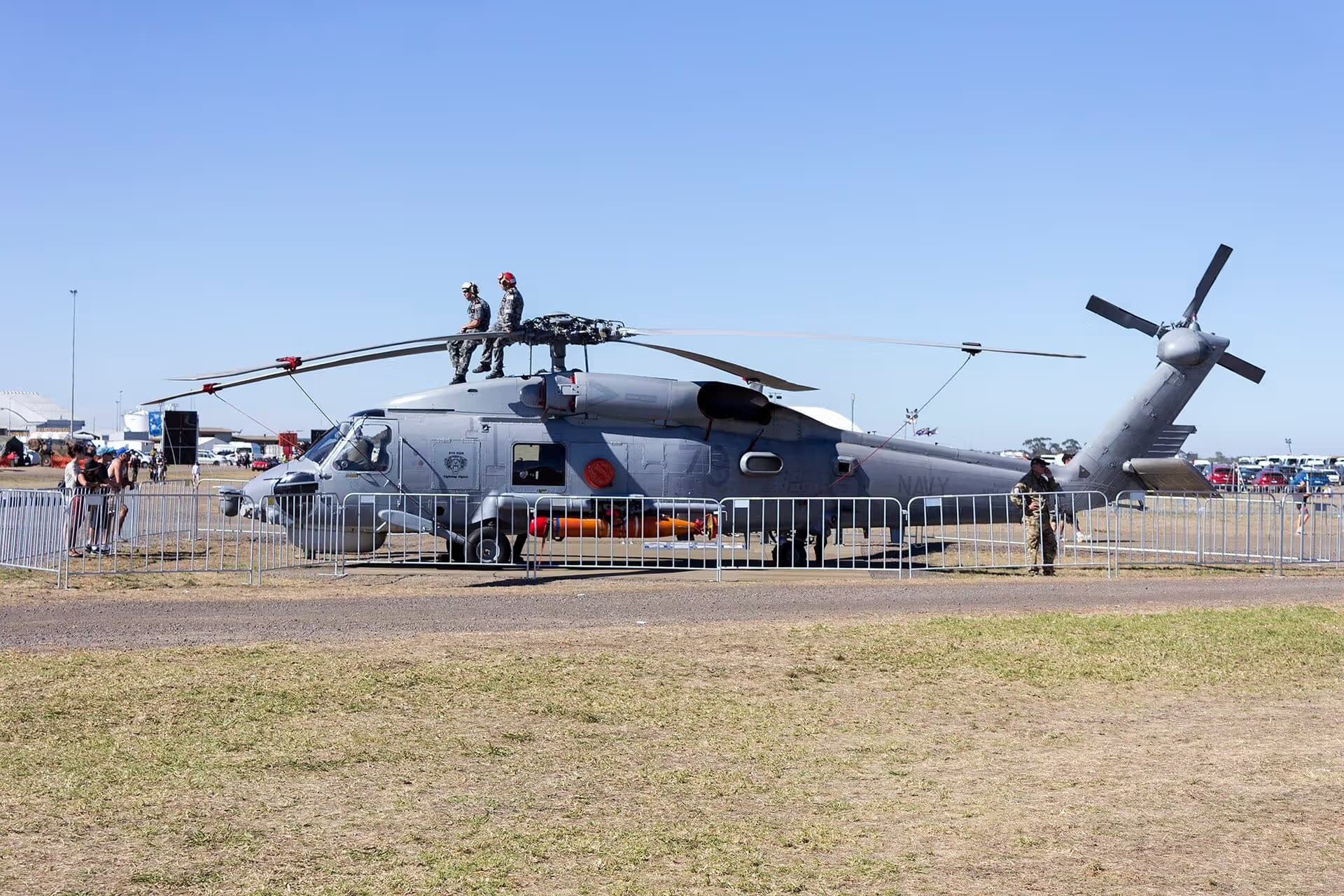 N24 — Helicopter