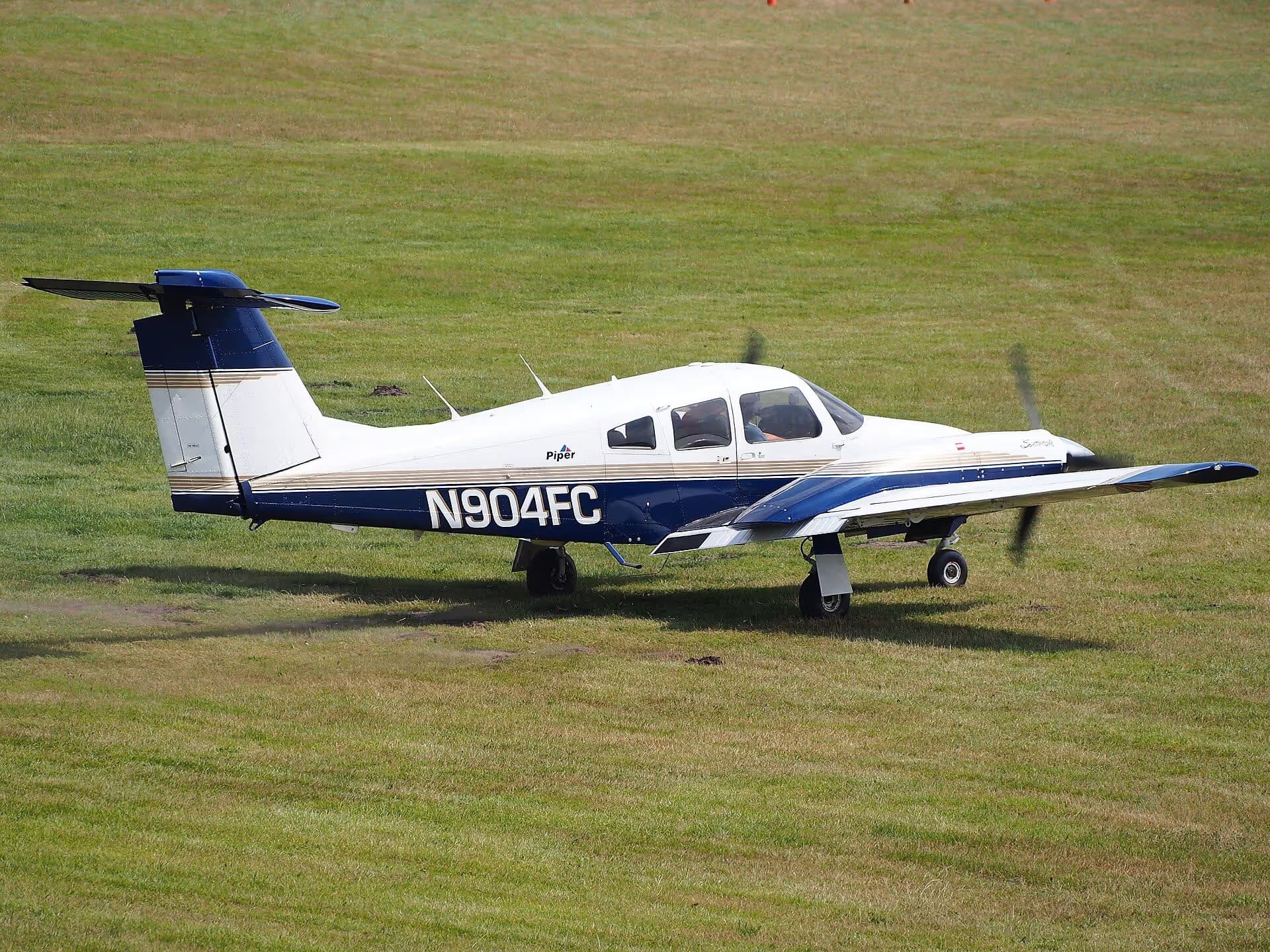 N904FC — Piper at Hilversum Airfield