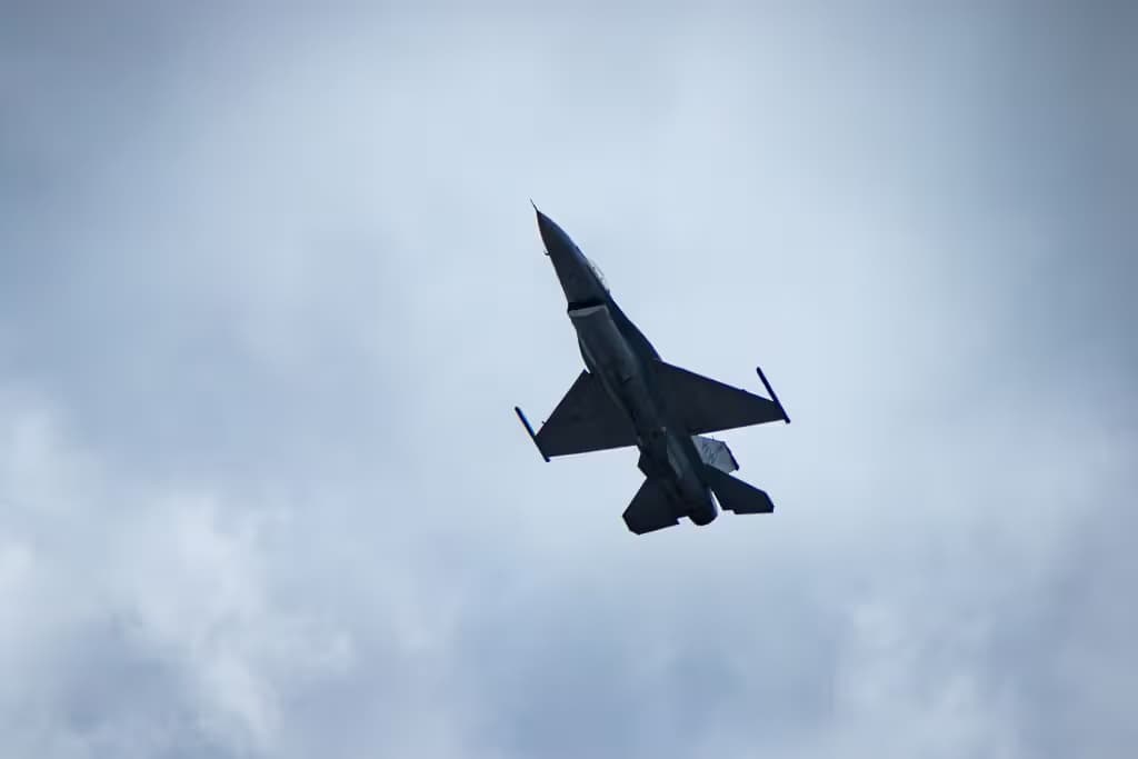 Unidentified — Aircraft