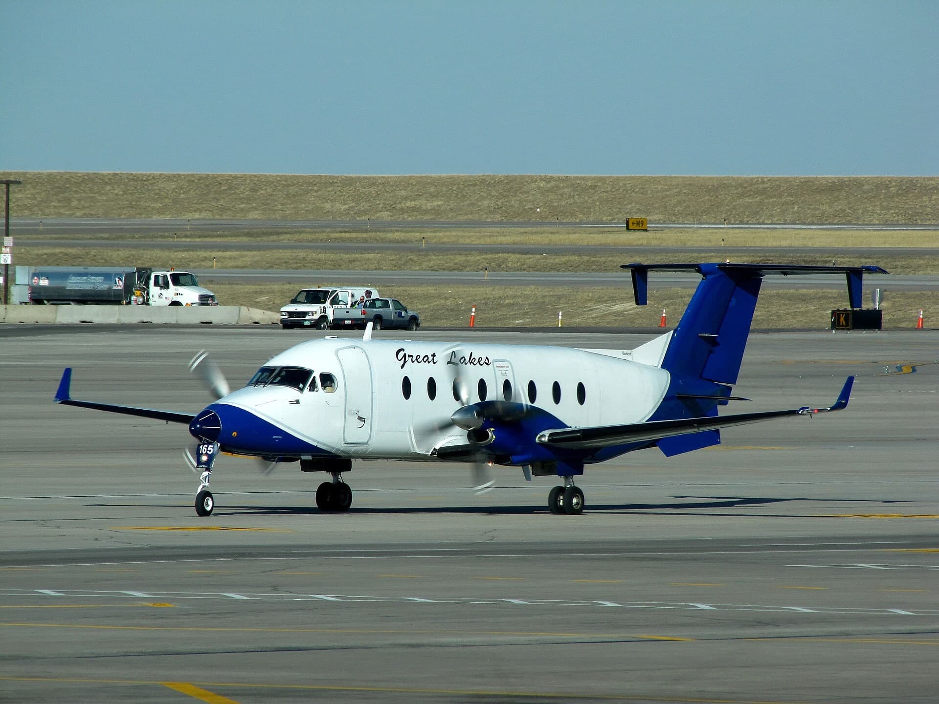 N165YV — Beechcraft