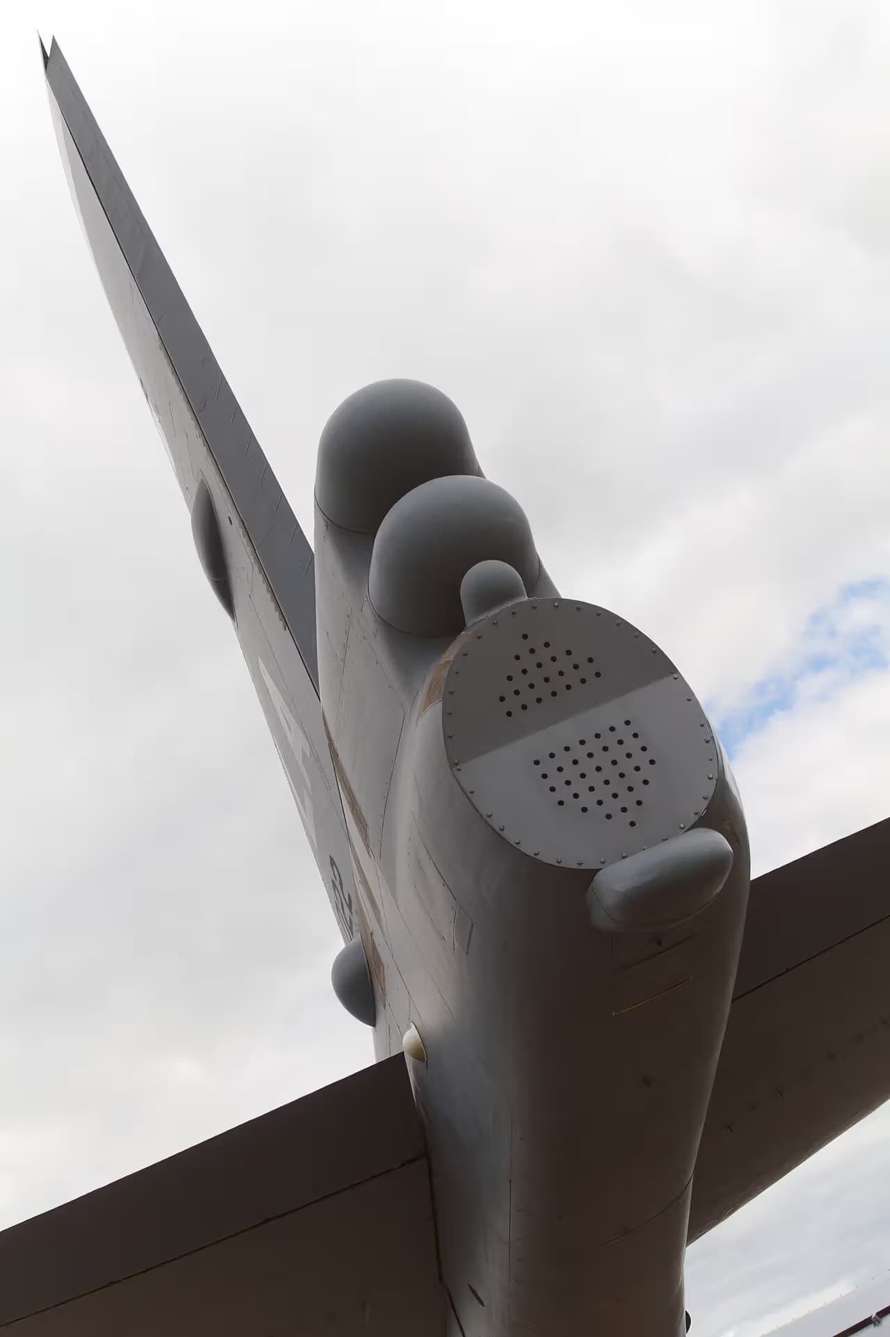 Unidentified — Aircraft
