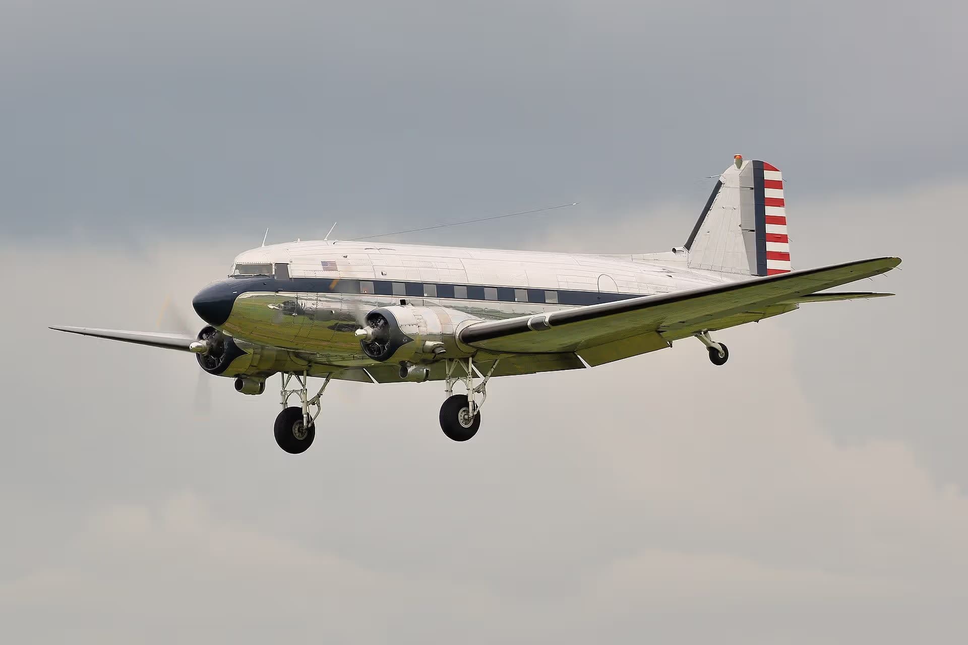 N341A — Douglas