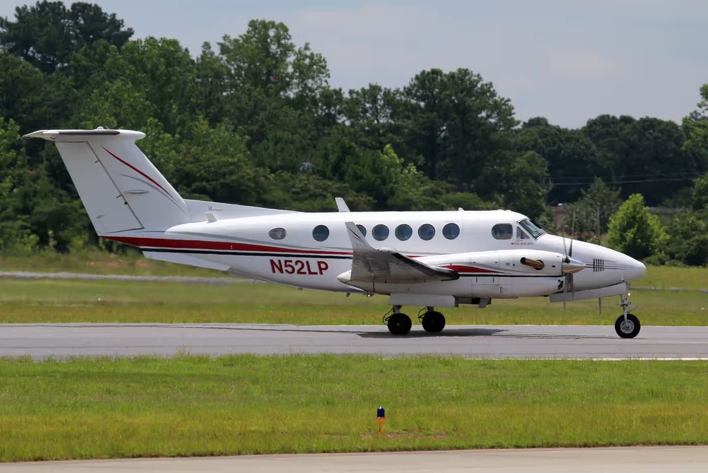 N52LP — Beechcraft