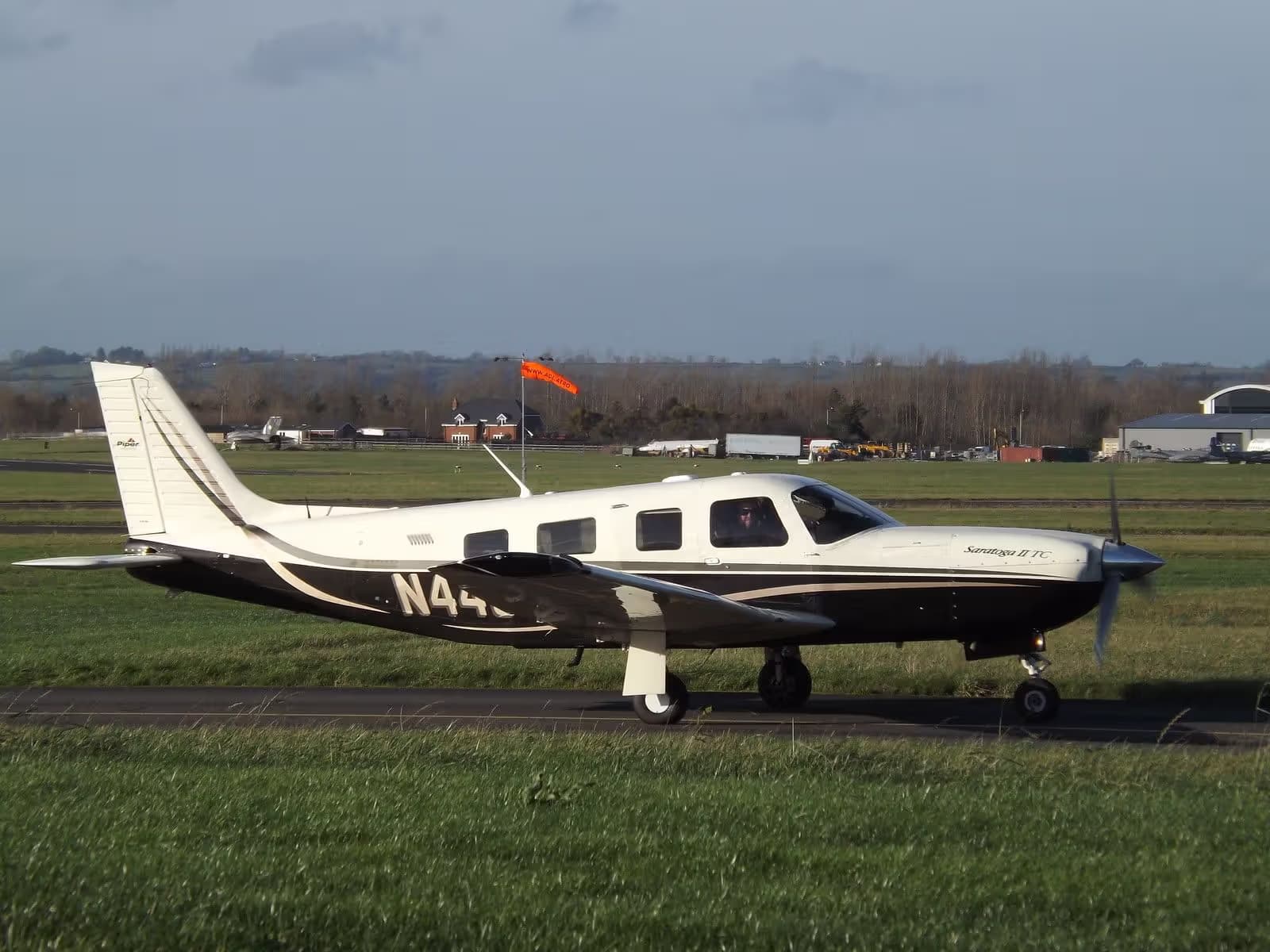N446SE — Piper