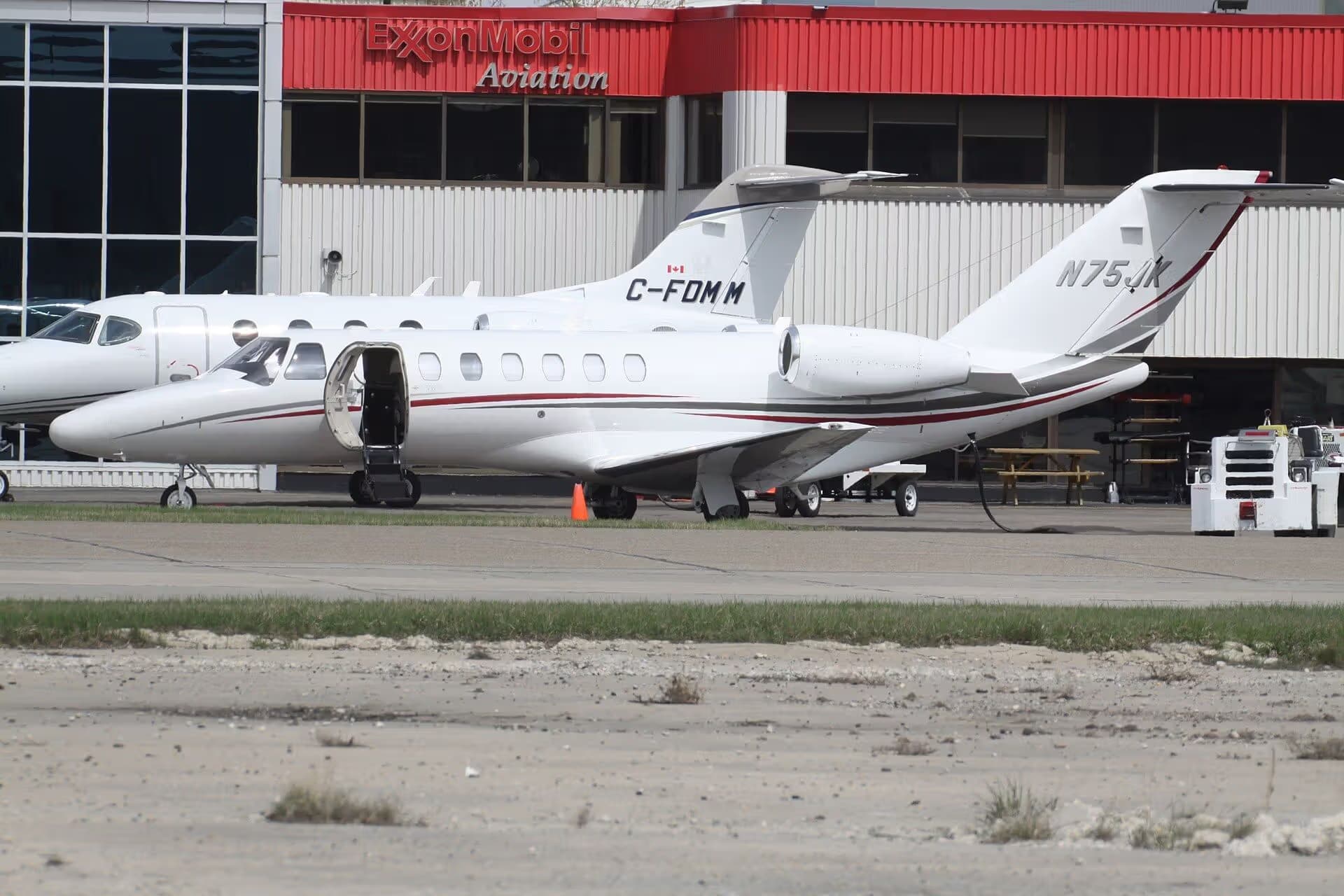 N75JK — Business jet
