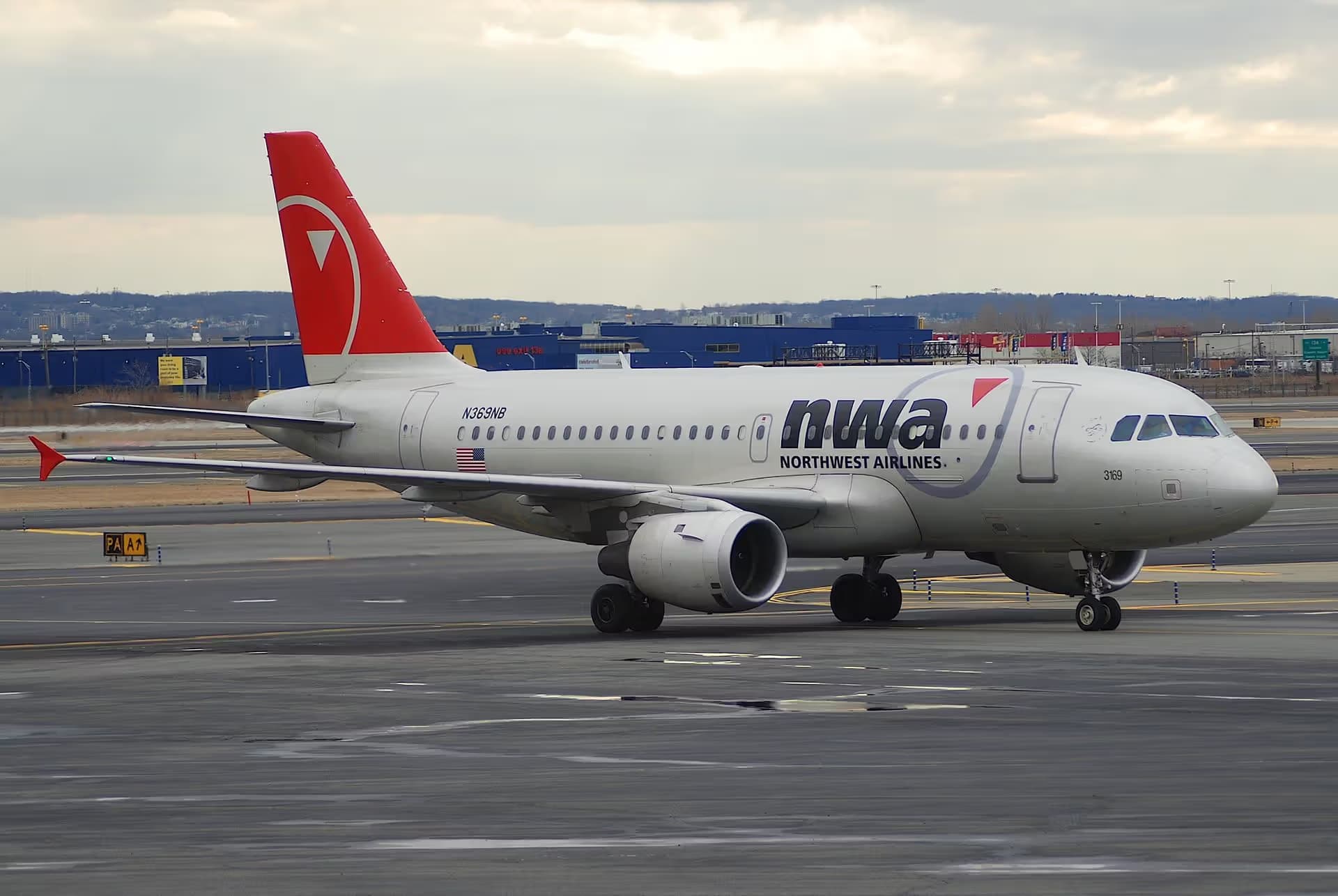 N369NB — Airbus