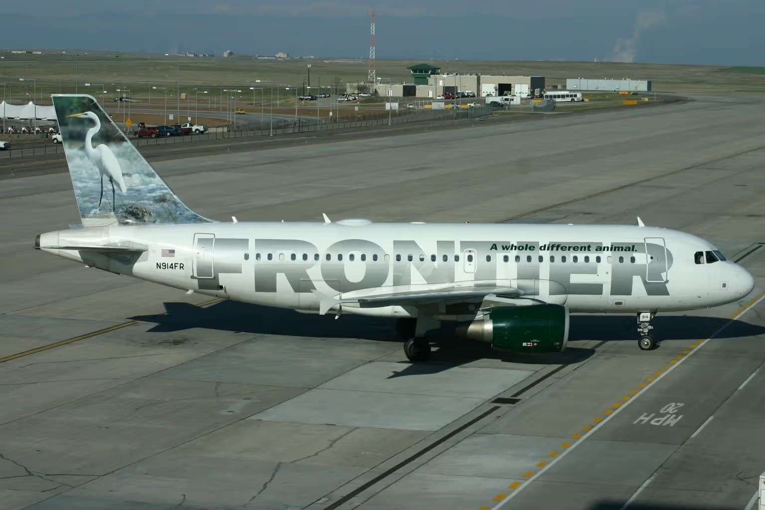 N914FR — Airbus