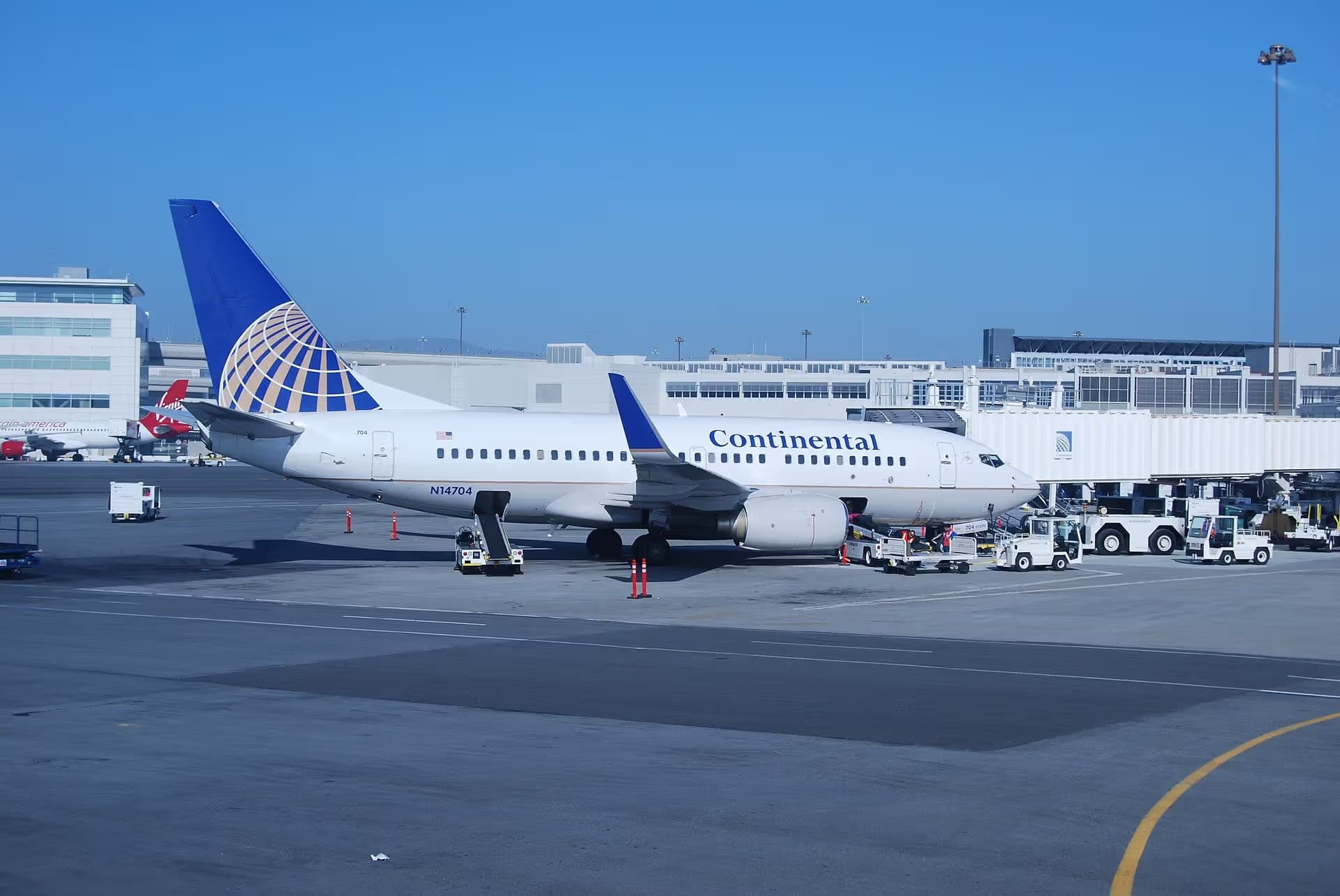 N14704 — Boeing