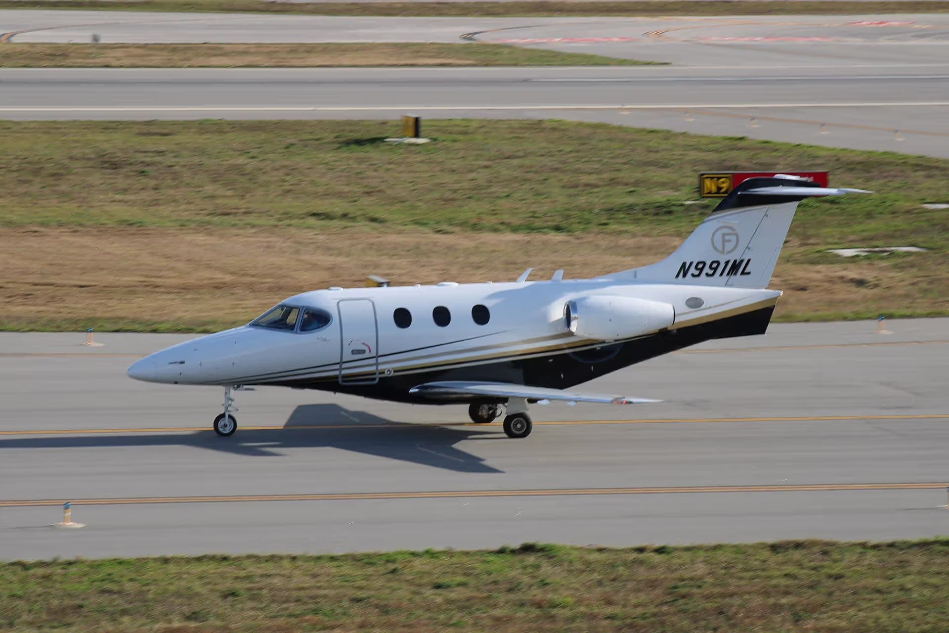 N991ML — Business jet