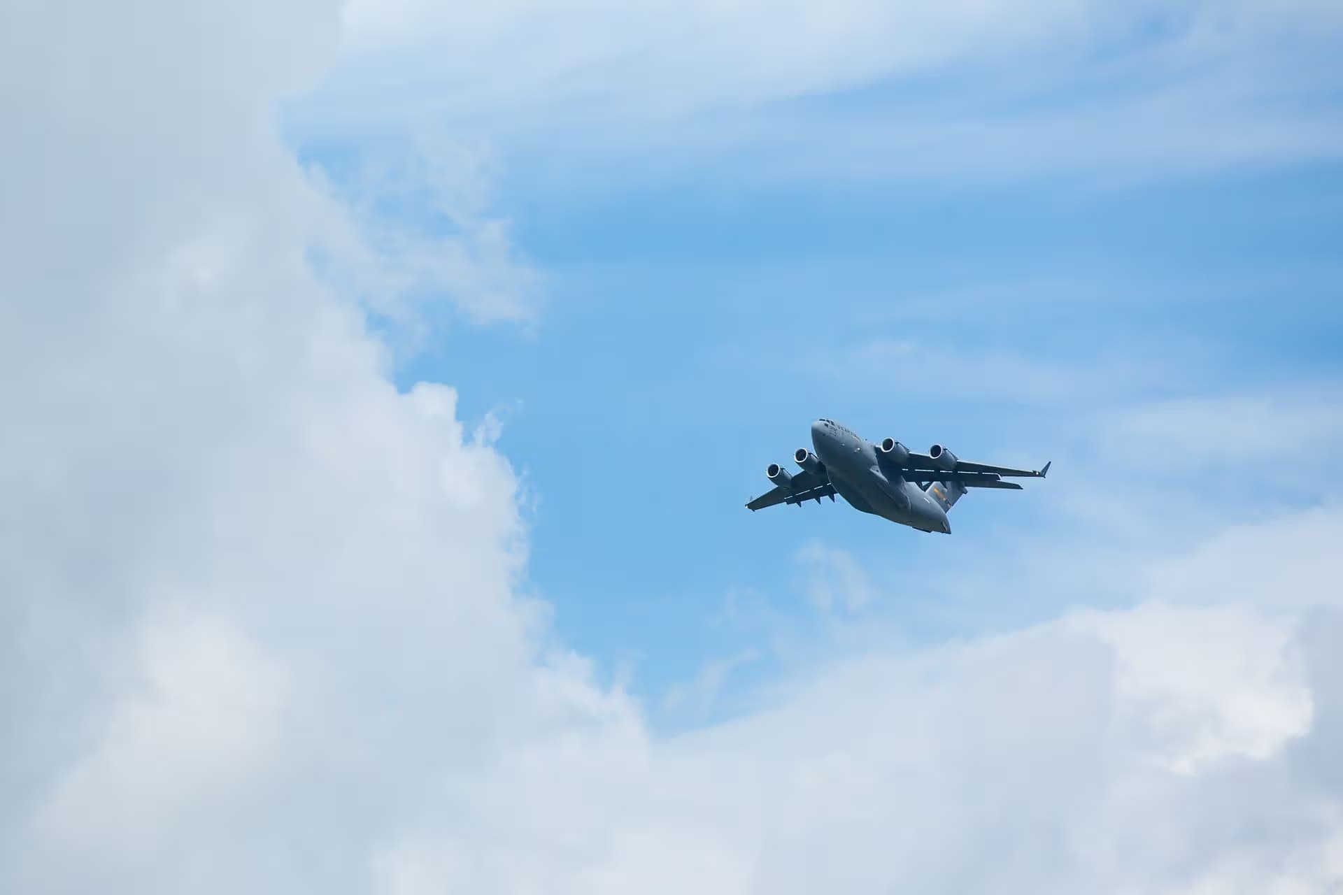 Unidentified — Aircraft