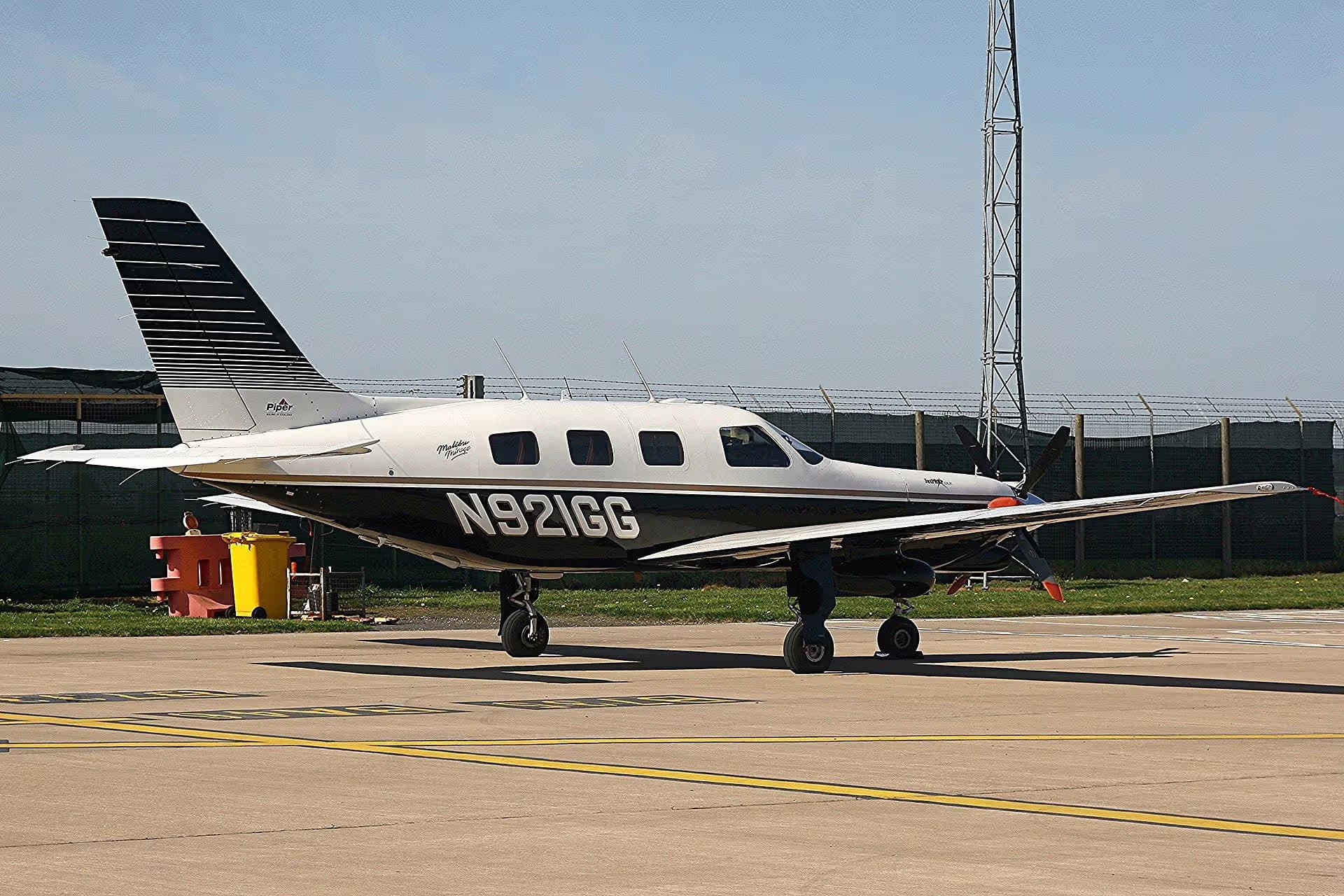 N921GG — Piper