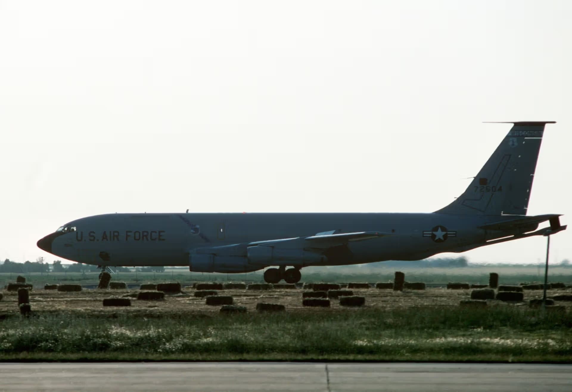 Unidentified — Aircraft