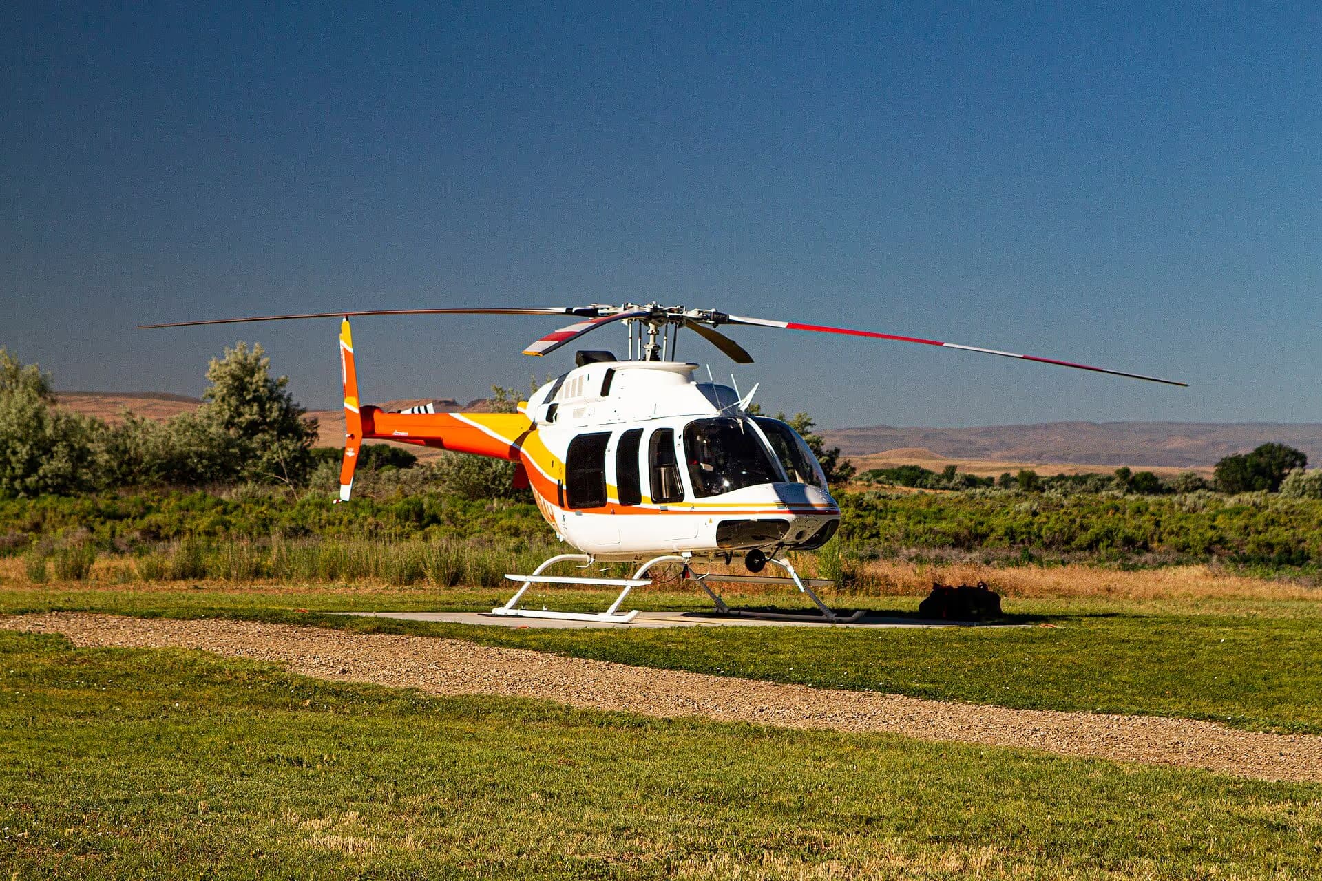 N684H — Helicopter