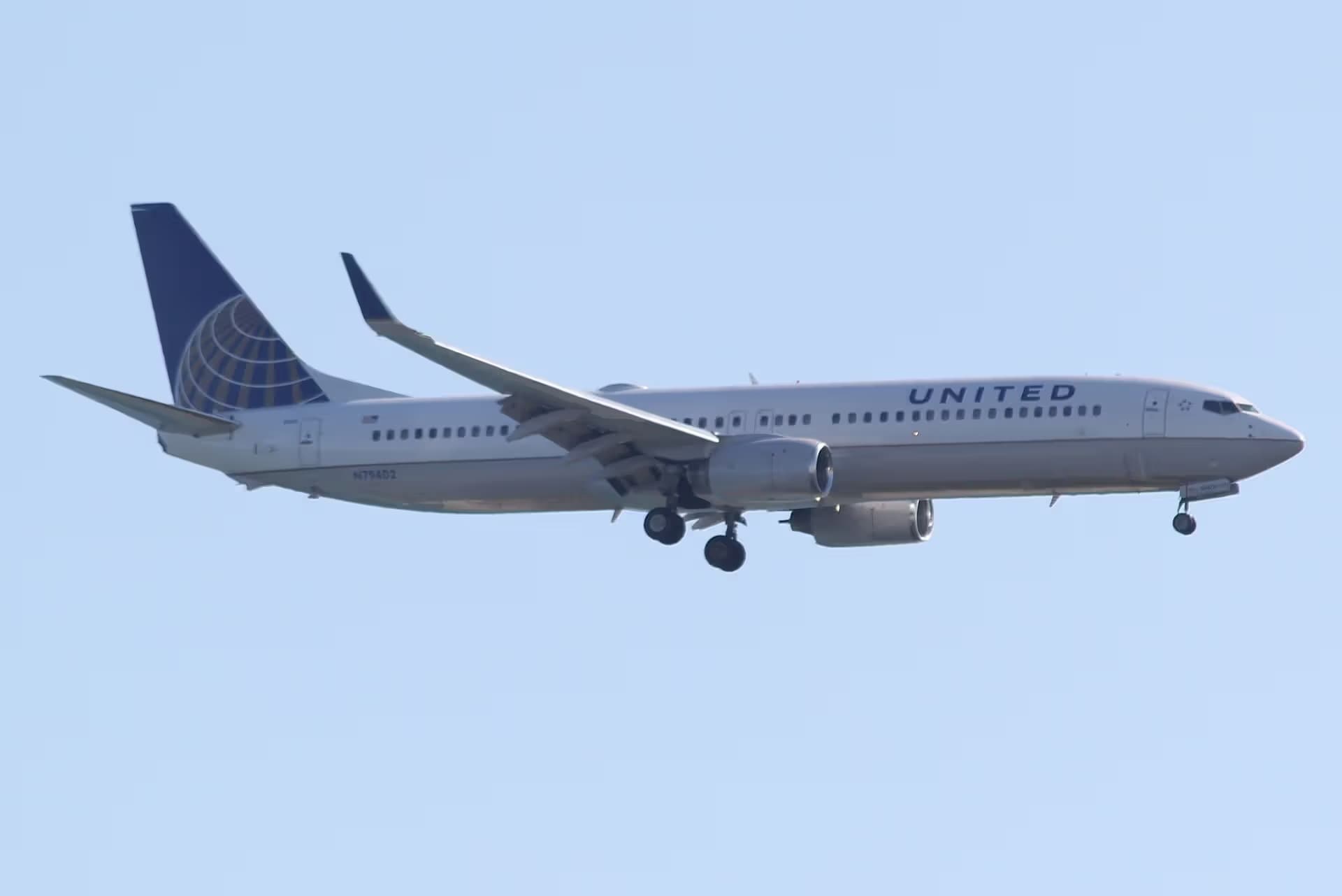 N79402 — Boeing