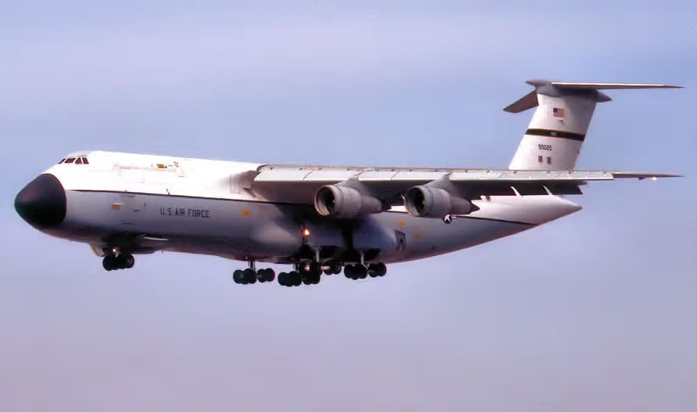 Unidentified — Aircraft