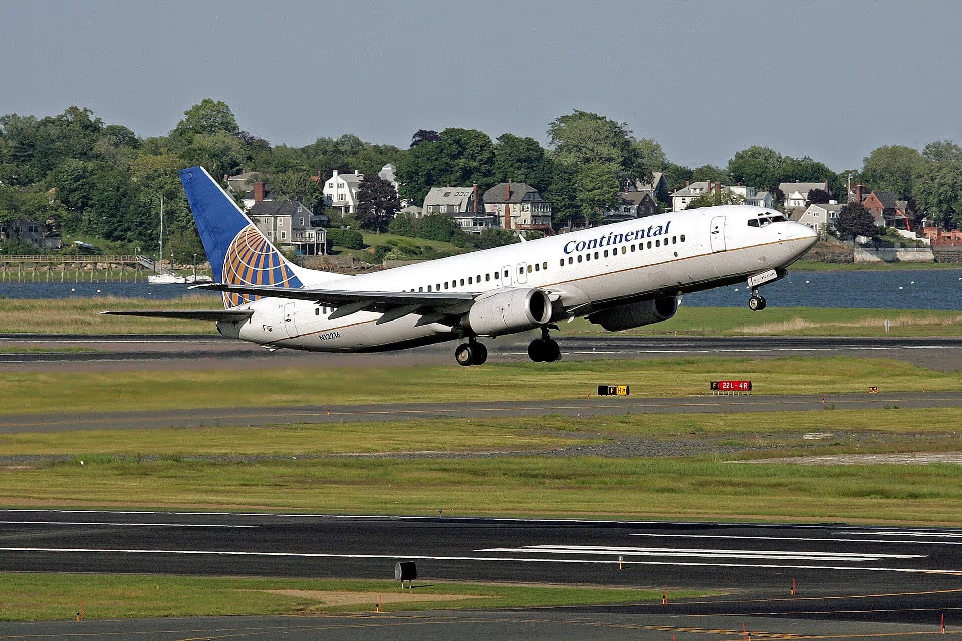 N12216 — Boeing