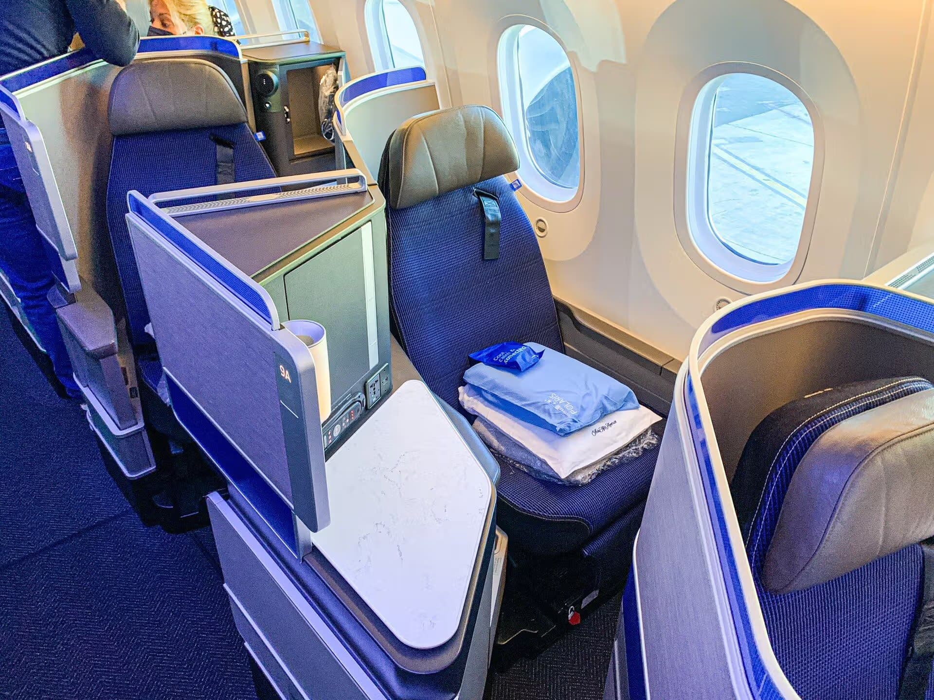 N16009 — Boeing