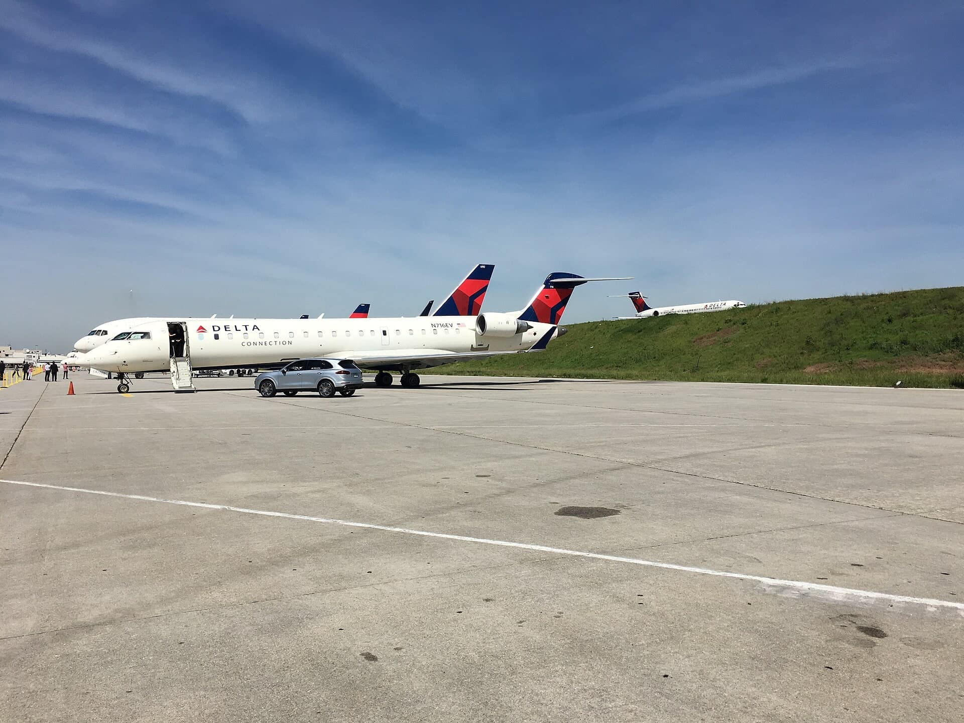 N716EV — Aircraft