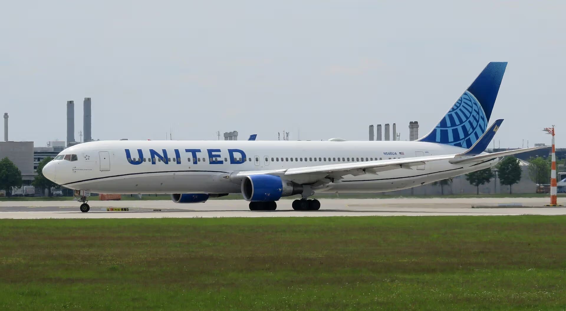 N648UA — Boeing