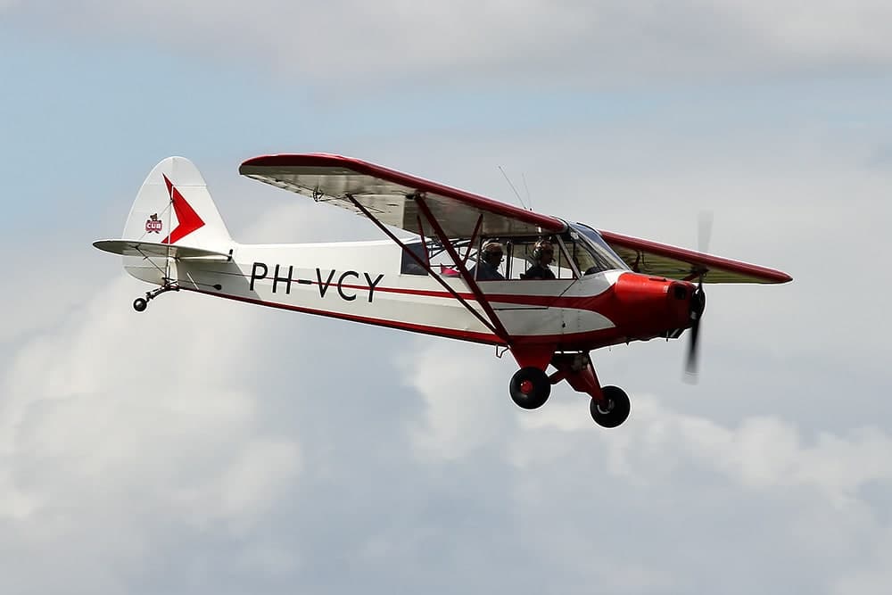 PH-VCY — Piper