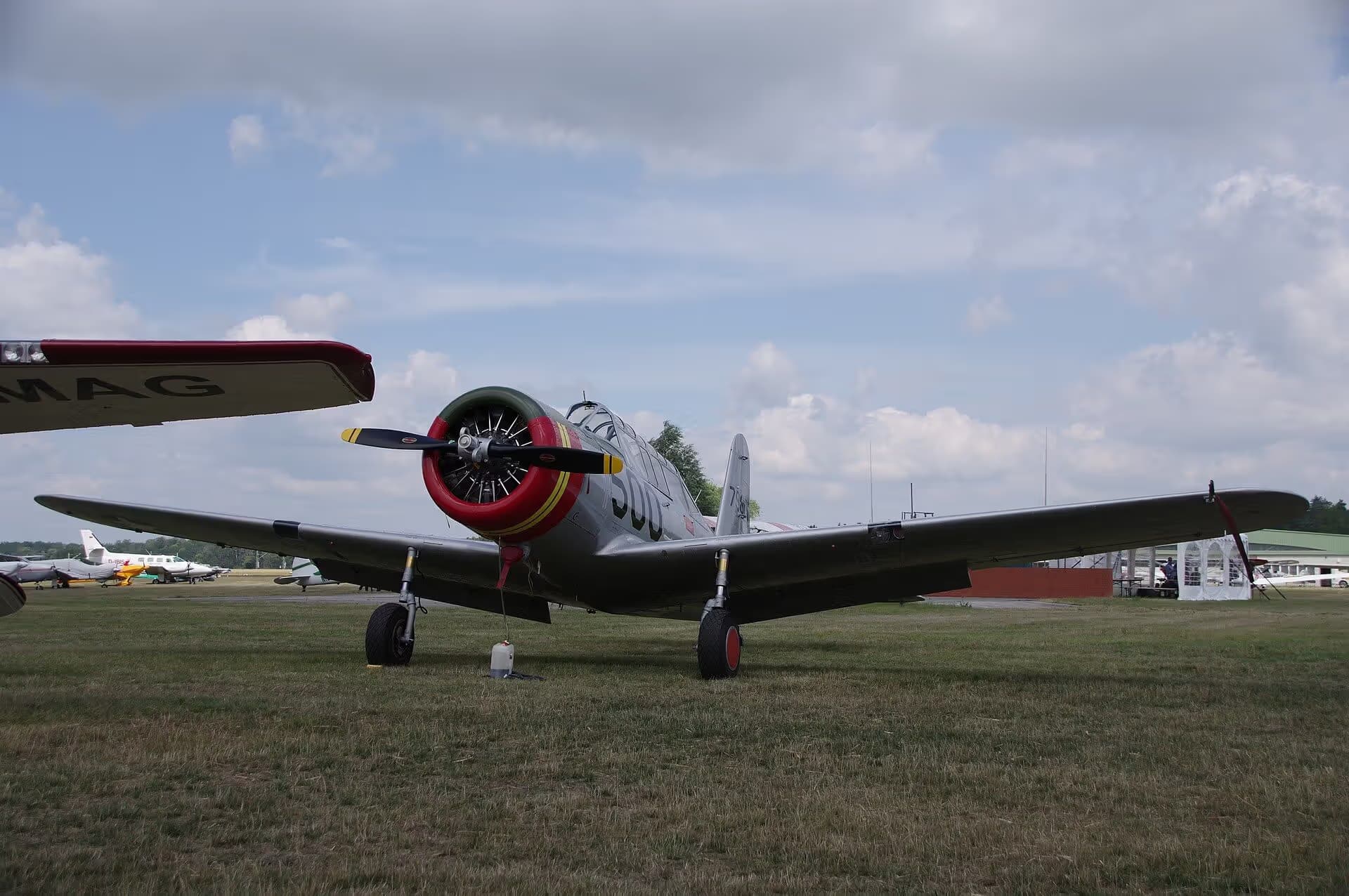 N71502 — Warbird