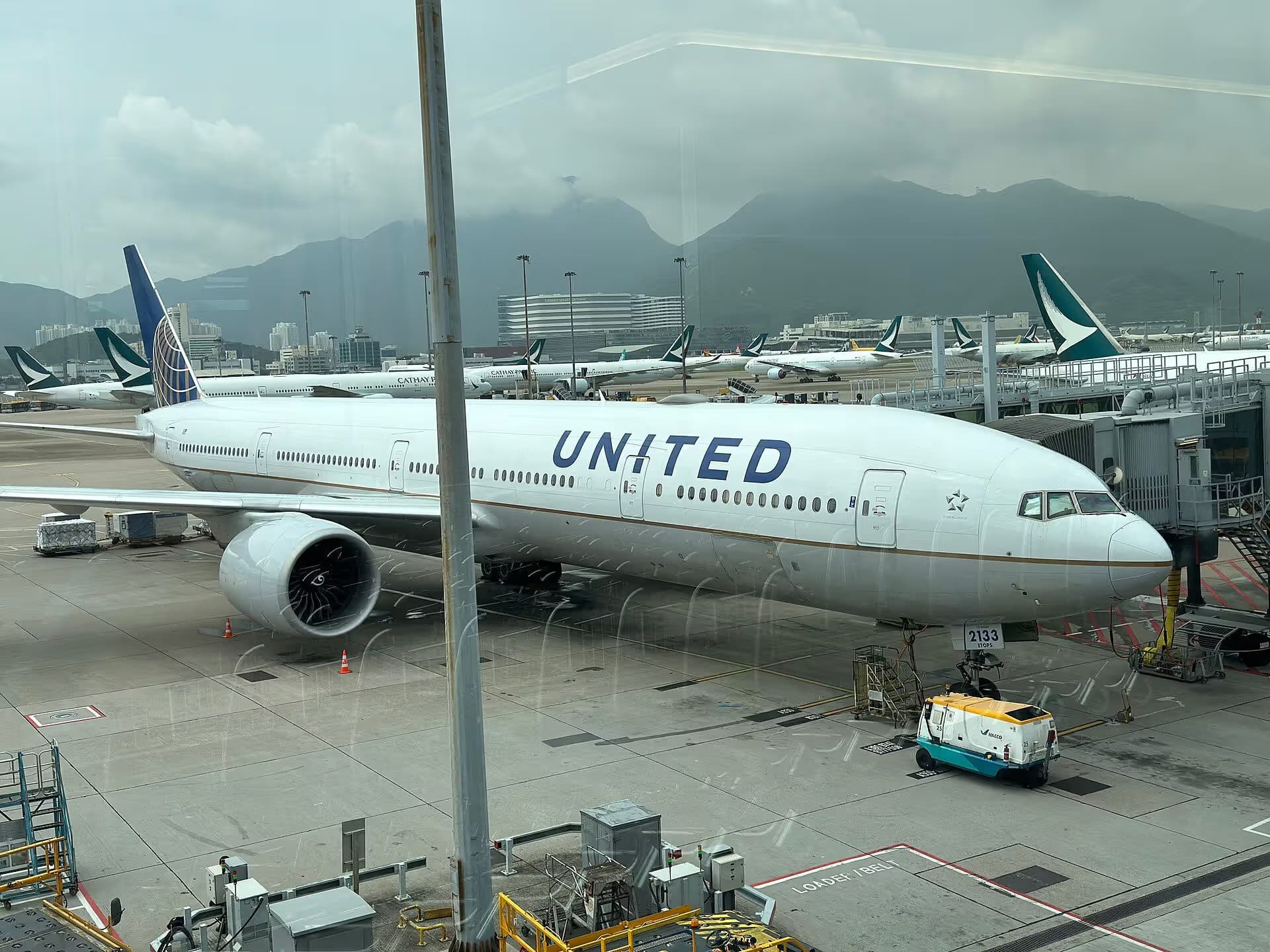N2332U — Boeing