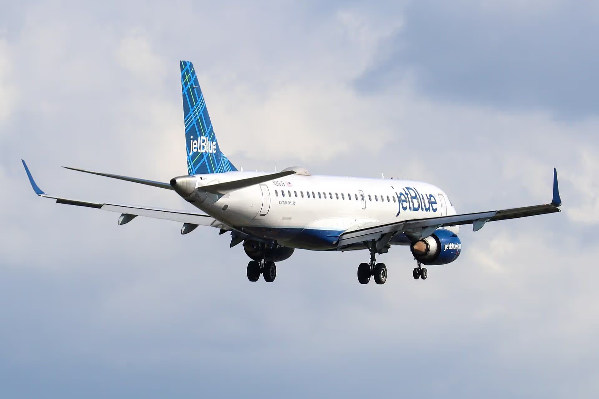 N216JB — Embraer